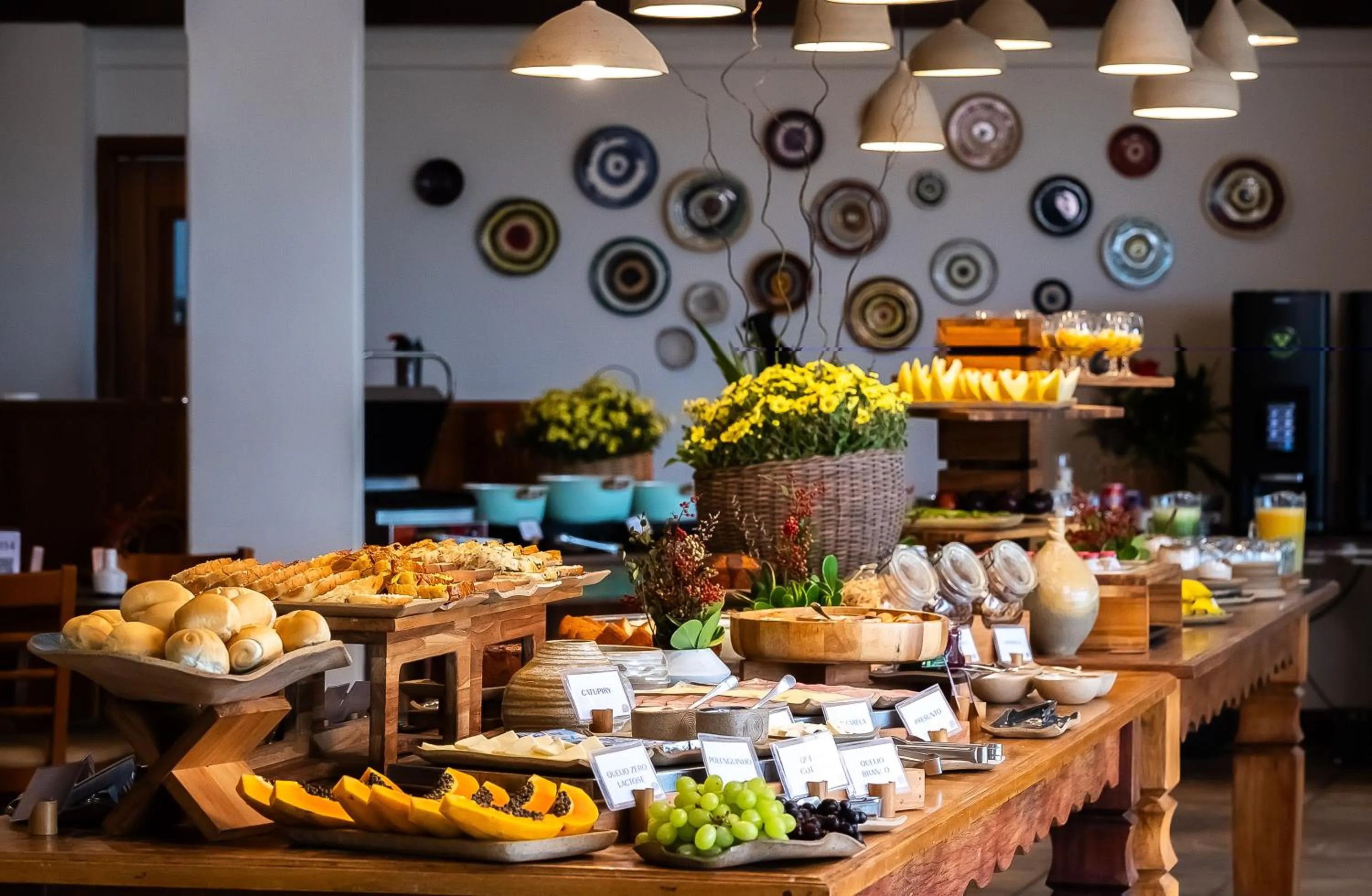 Buffet breakfast in Hotel Pontal de Ubu