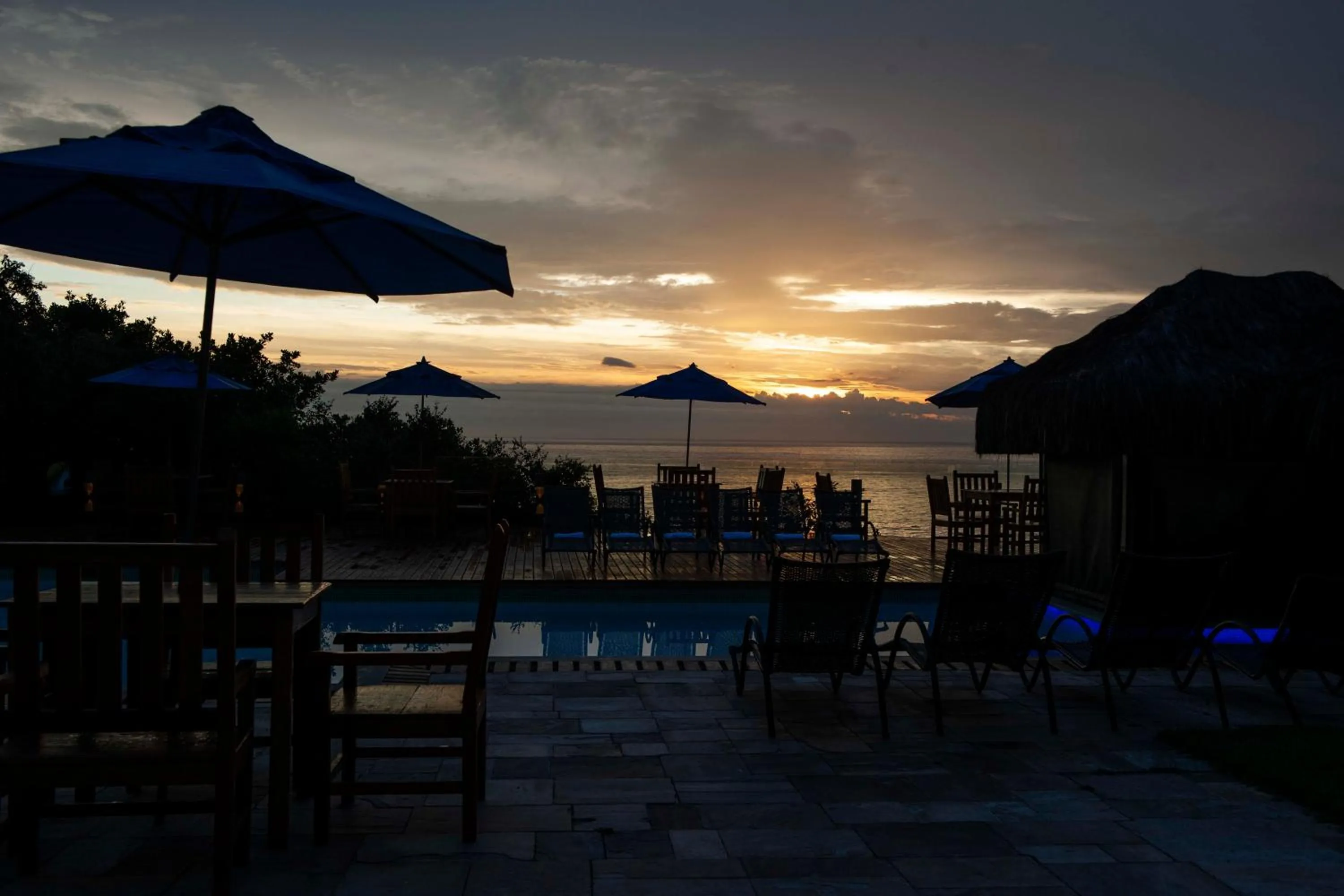 Swimming pool in Hotel Pontal de Ubu