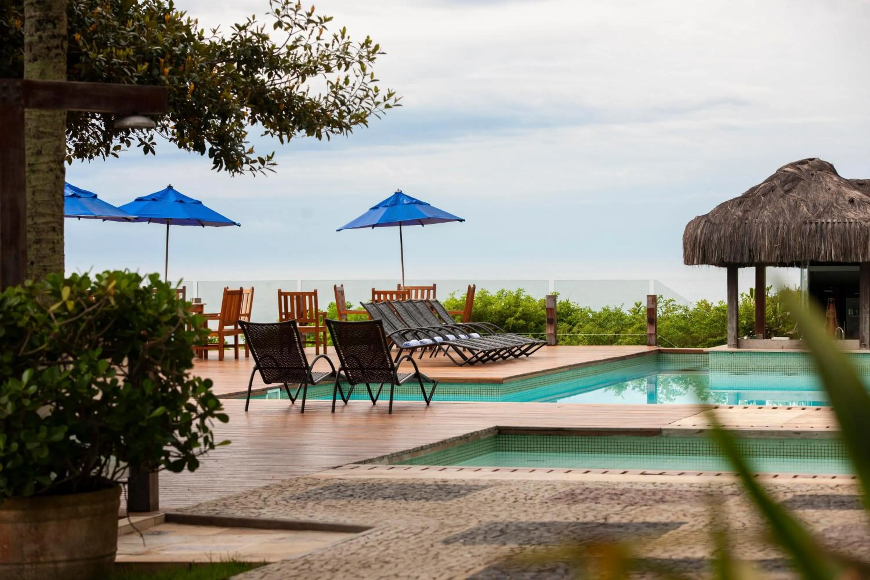 Pool view in Hotel Pontal de Ubu