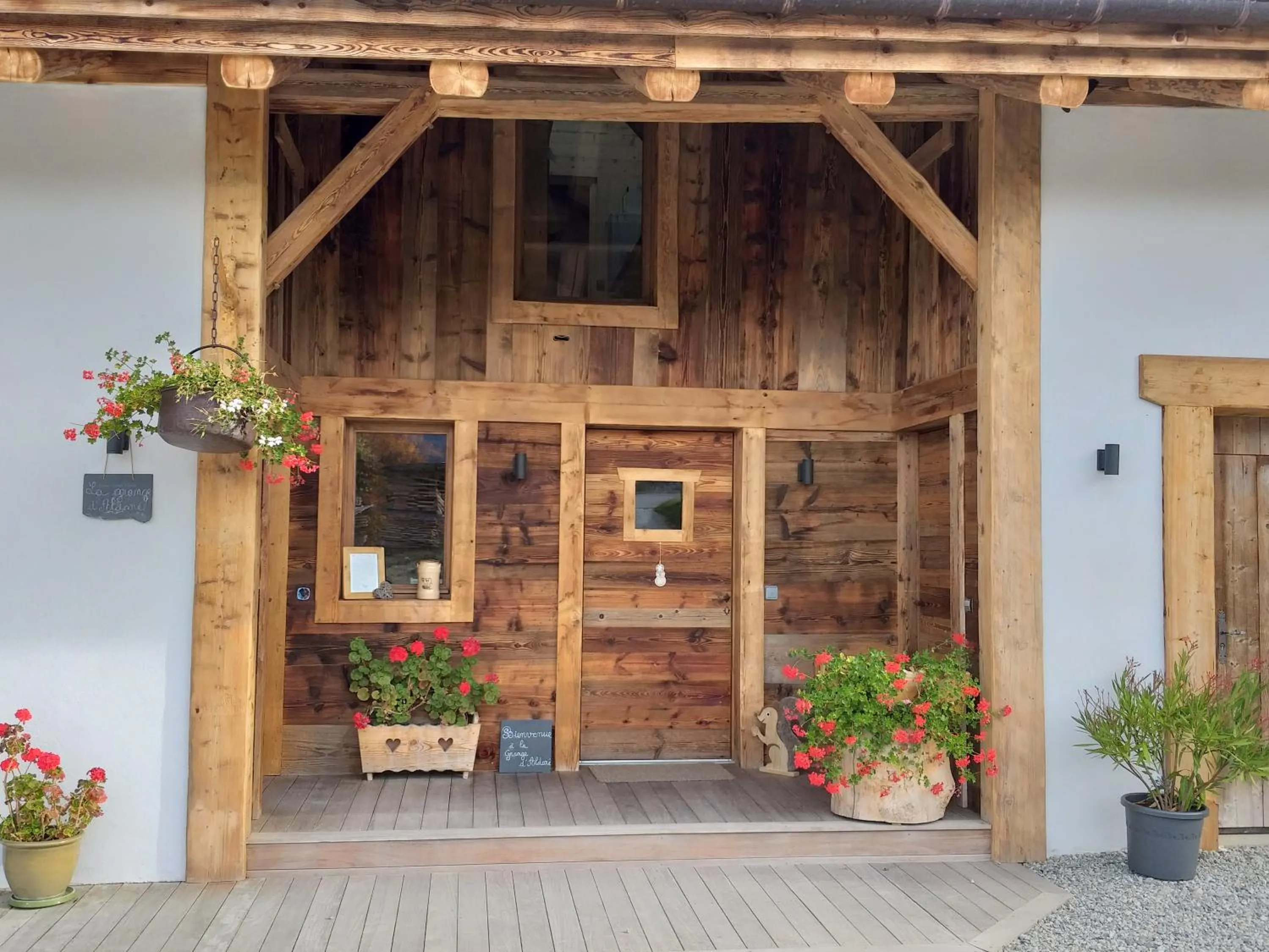 Facade/entrance in La grange d'Aldaré Chambres d'hôtes