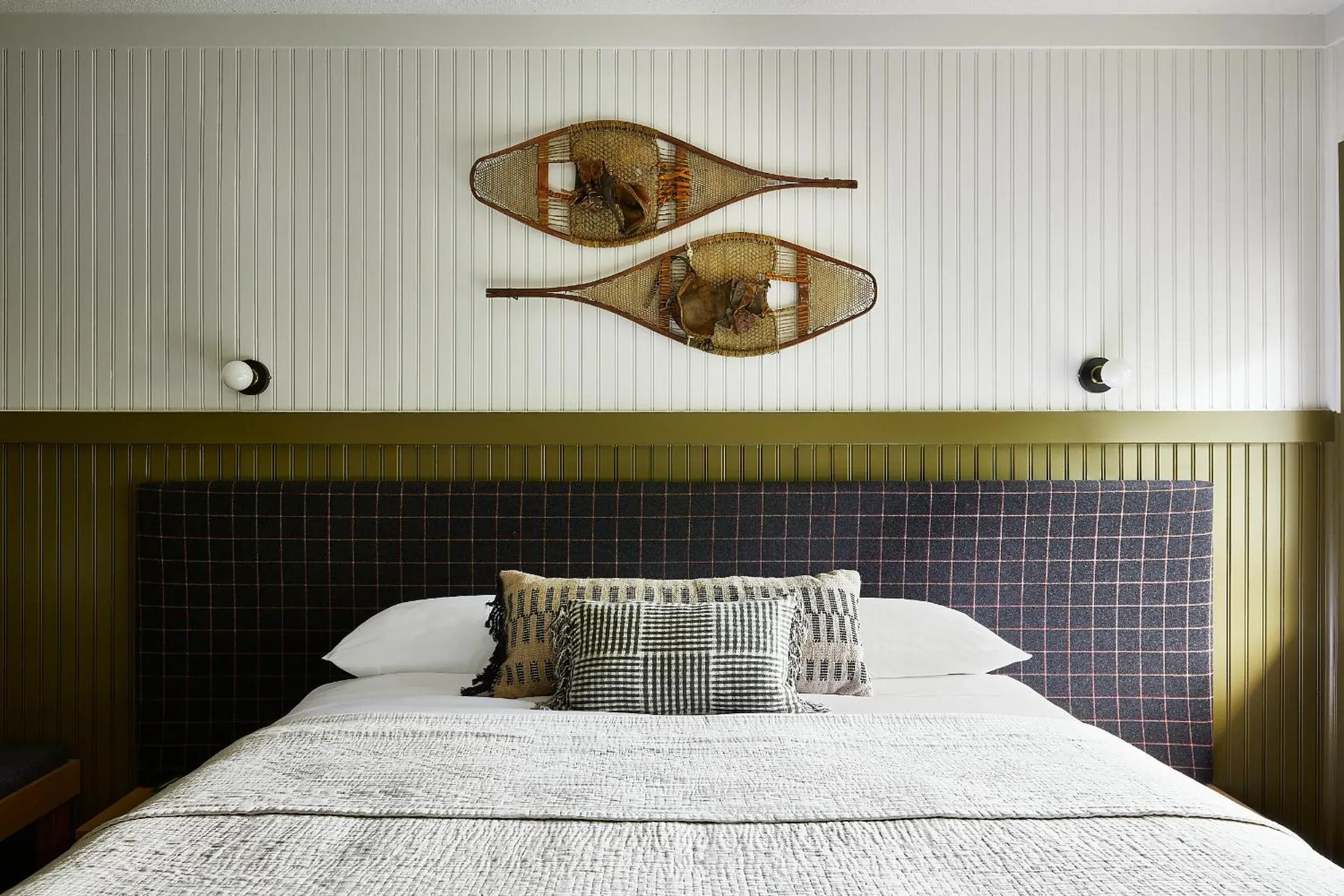 King Room - Disability Access in A Hotel Inn Sunapee King Room - Disability Access in A Hotel Inn Sunapee