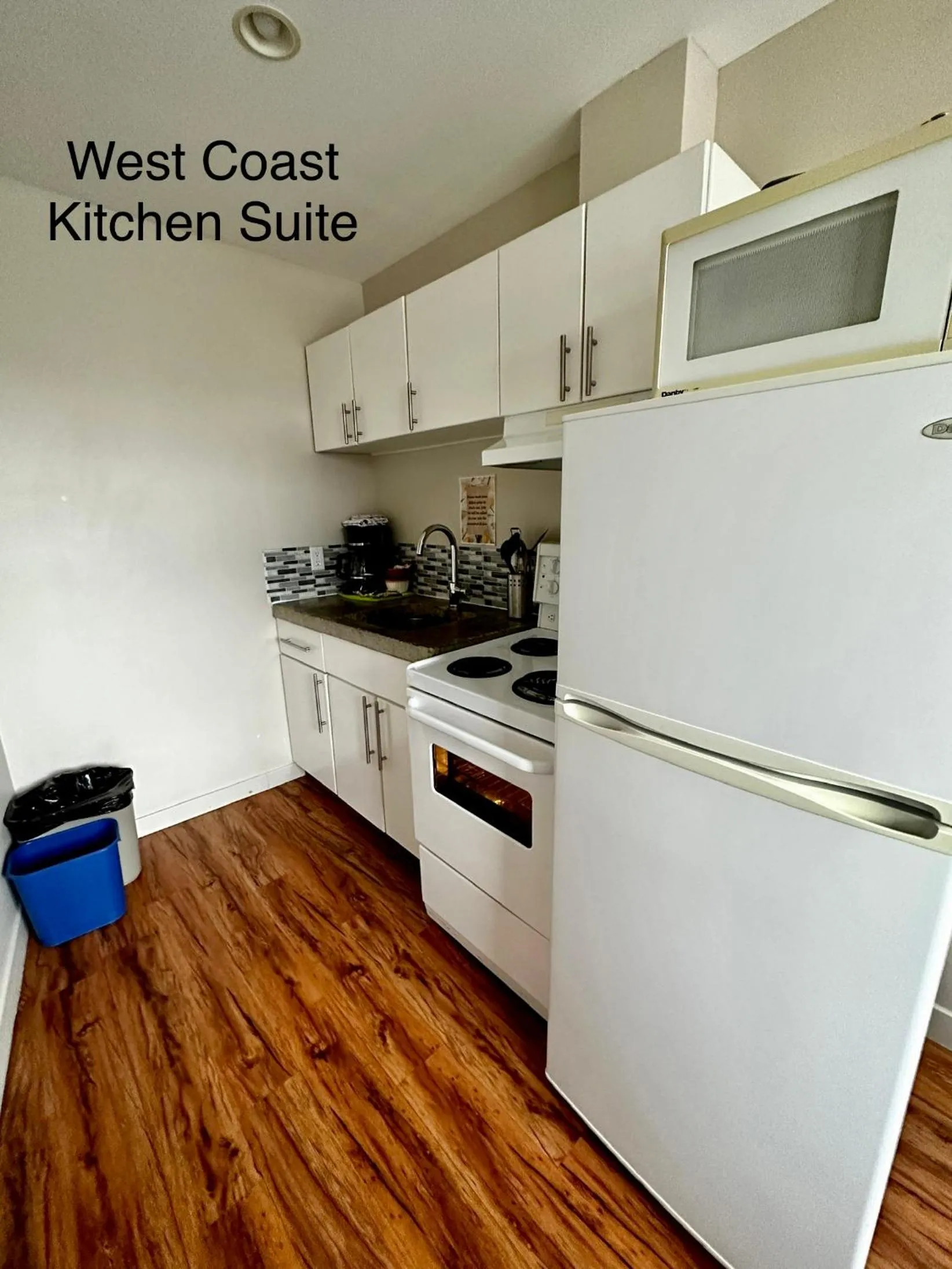 West Coast Motel on the Harbour