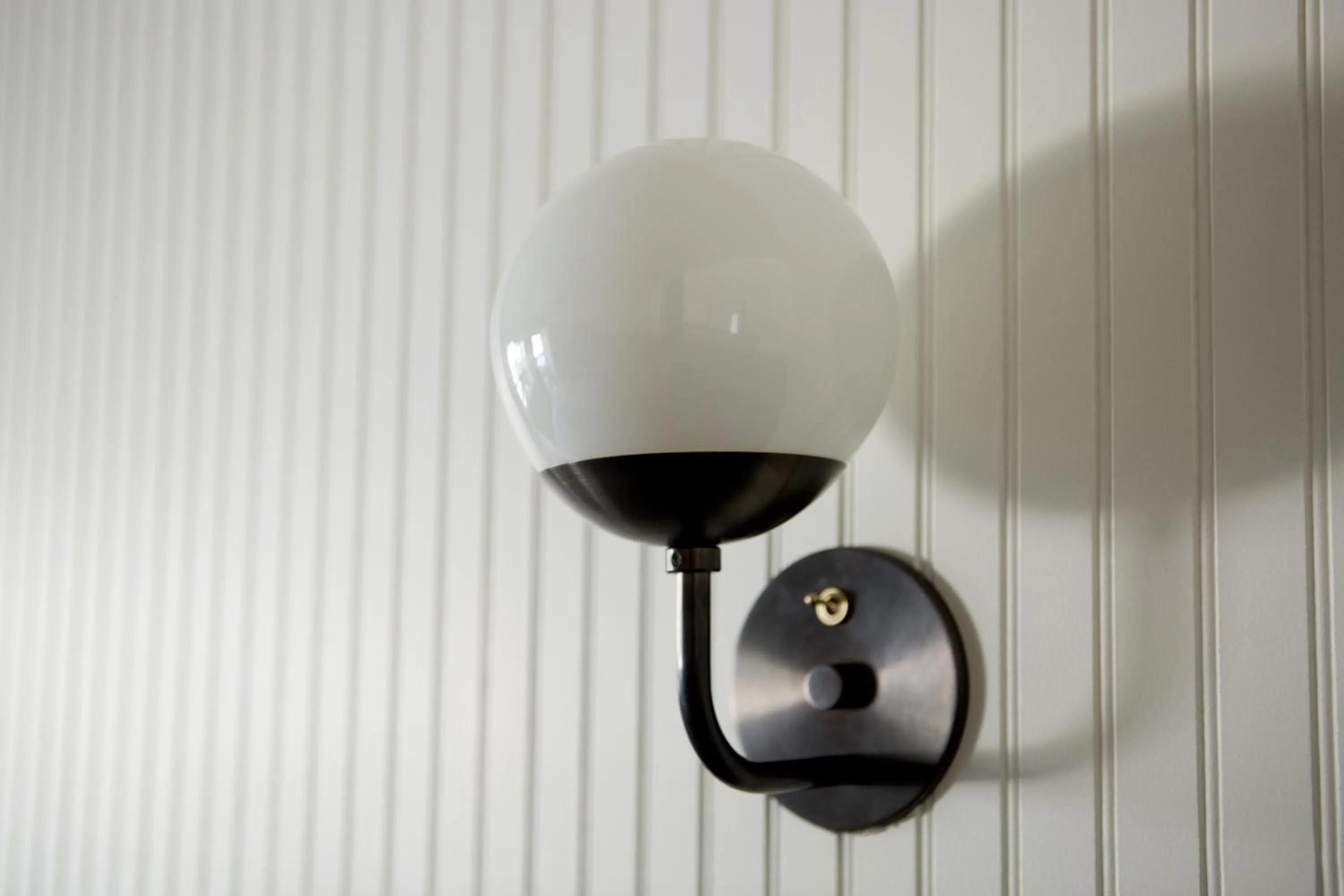 Bedroom in Anvil Hotel