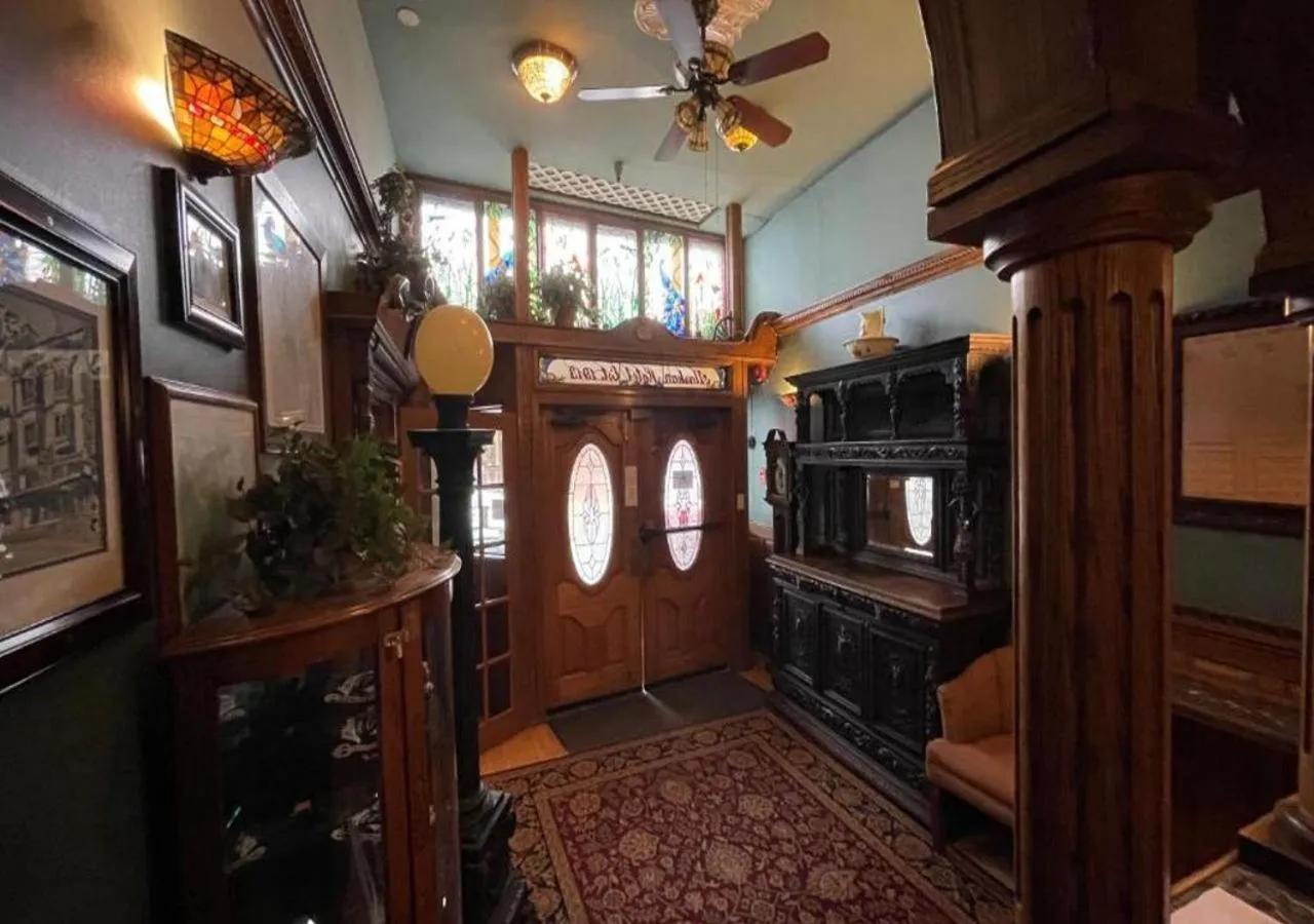 Lobby or reception in Alaskan Hotel and Bar