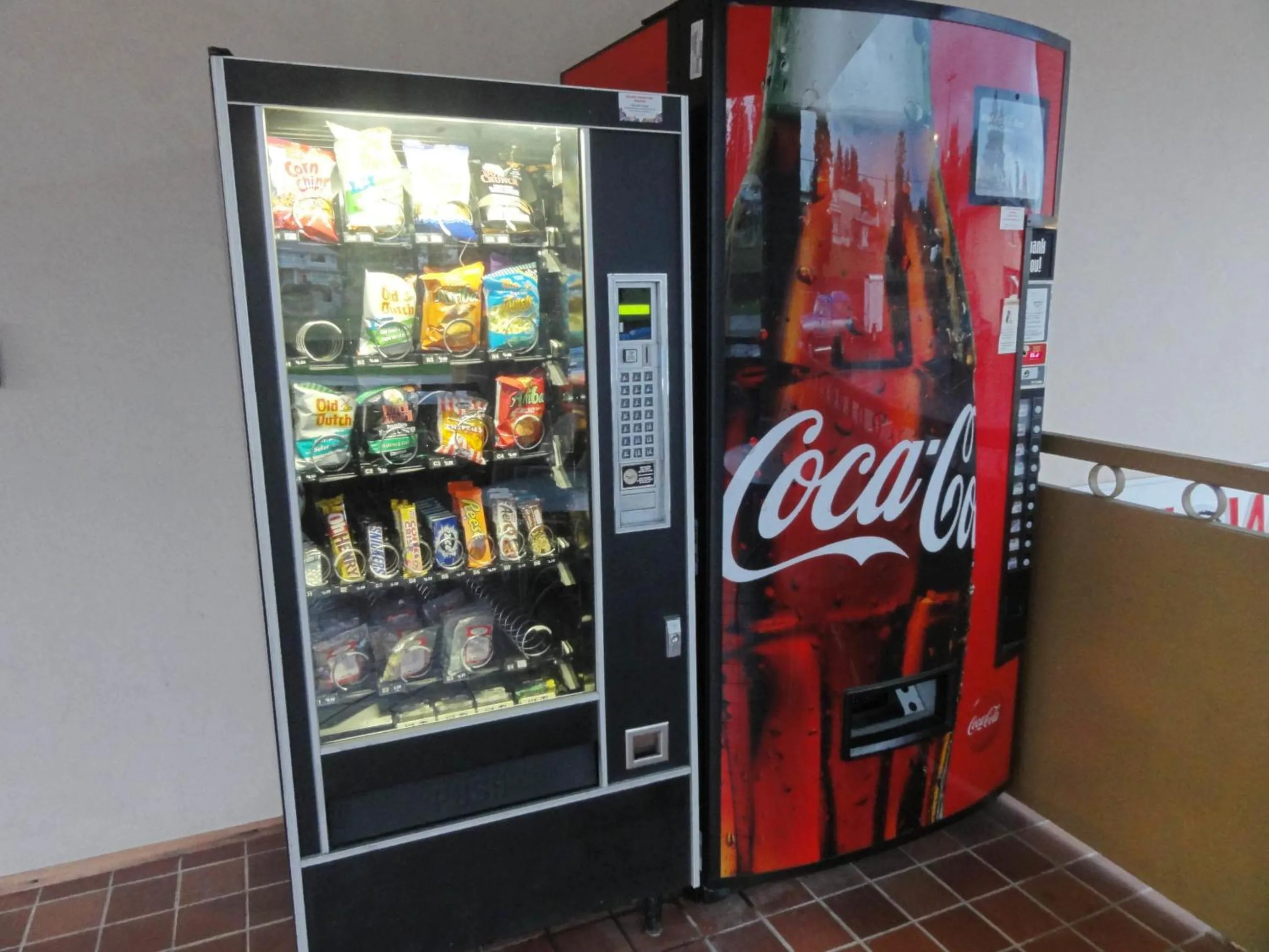 Drinks in Port Augusta Inn