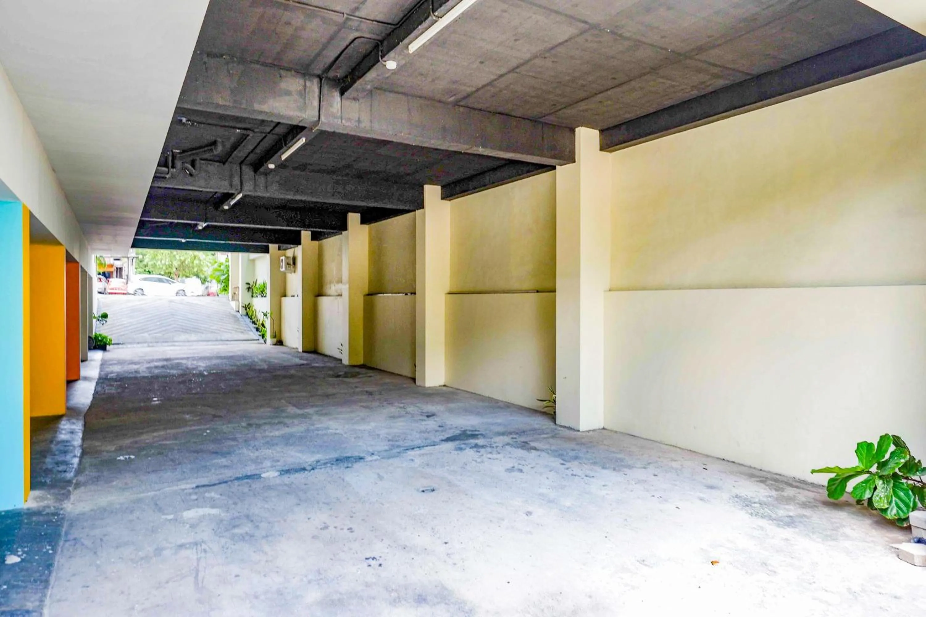 Property building in Sans Hotel Nagari Malioboro