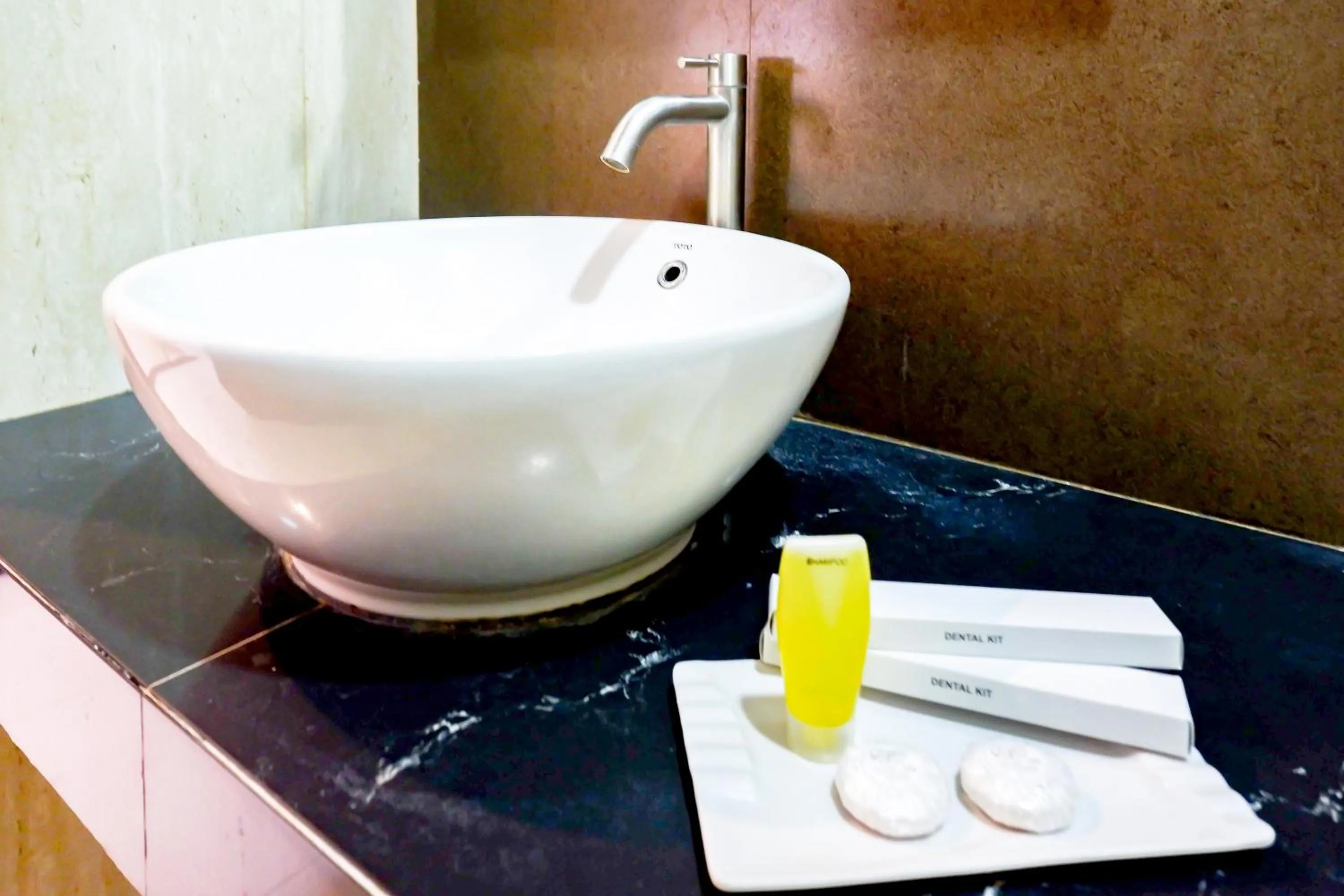 Bathroom in Sans Hotel Nagari Malioboro
