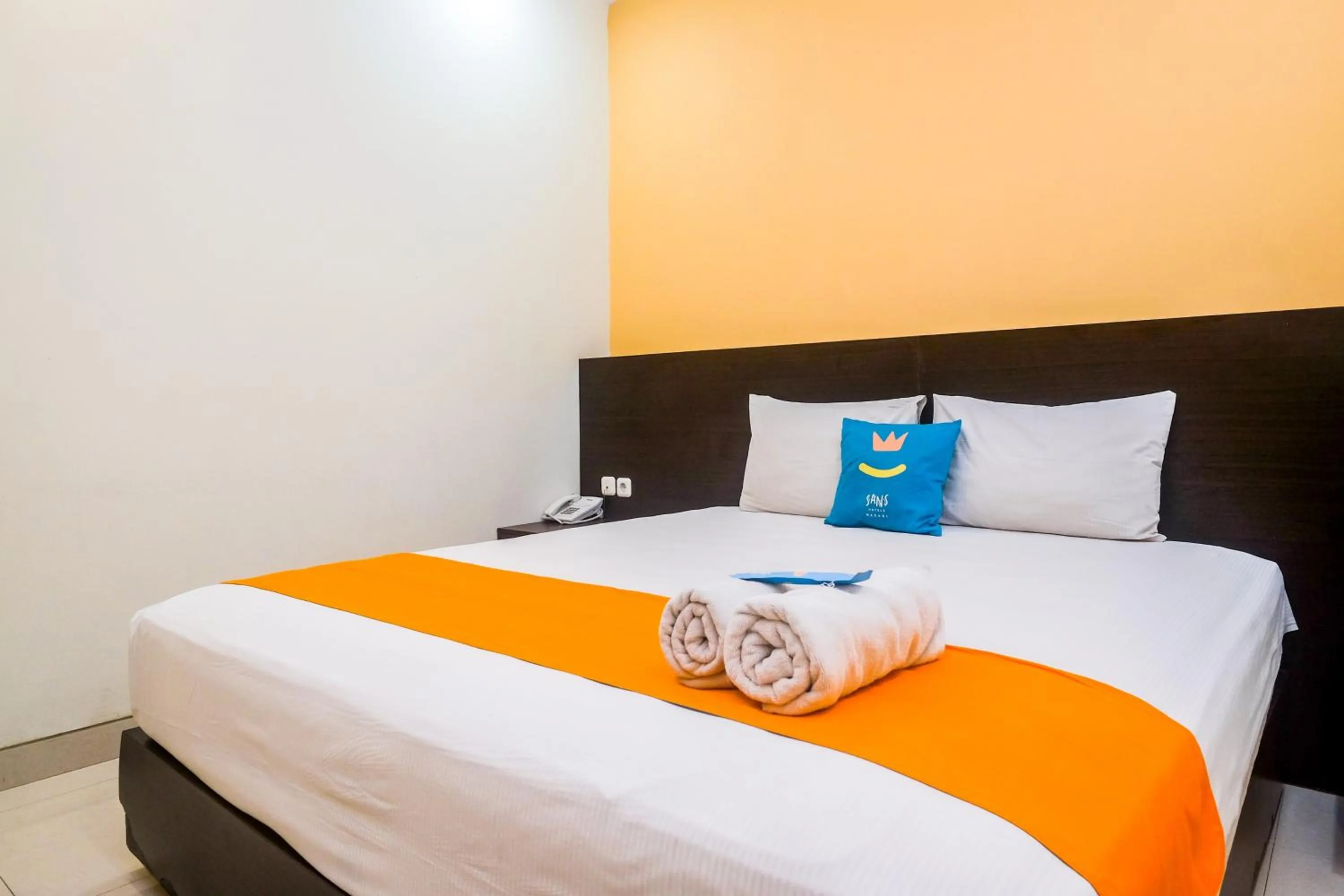 Bedroom, Bed in Sans Hotel Nagari Malioboro