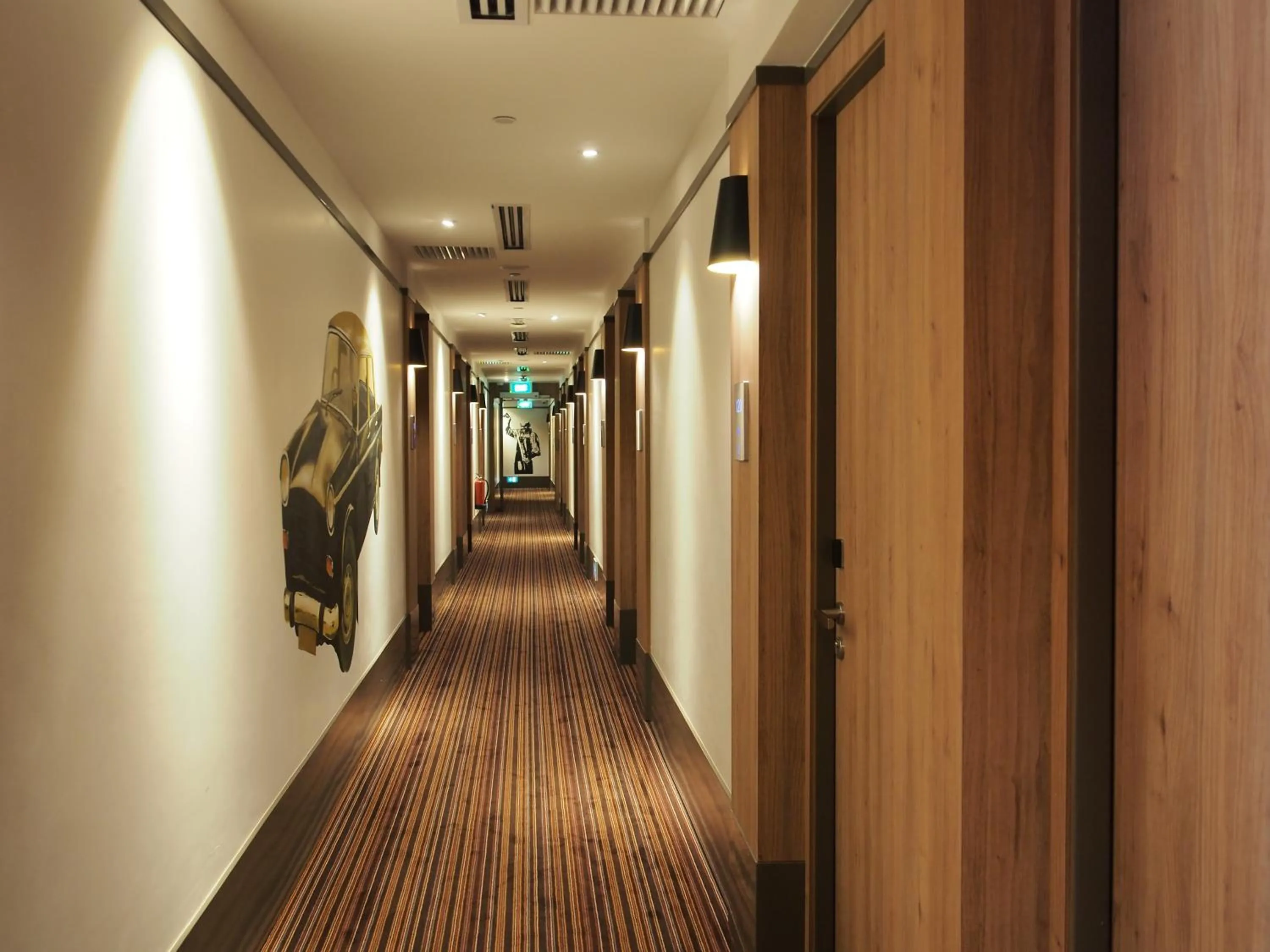 Property building in Aqueen Heritage Hotel Little India