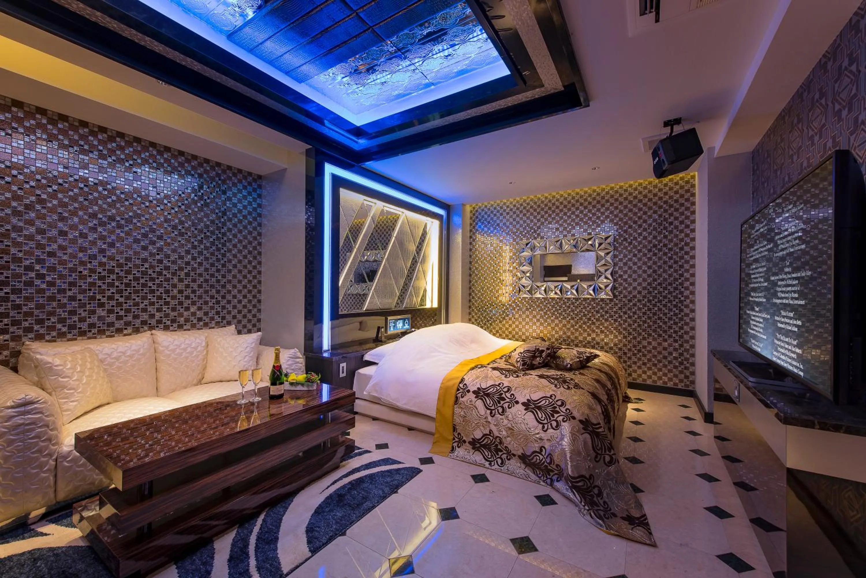 Bed in HOTEL W-AVANZA-W GROUP HOTELS and RESORTS-