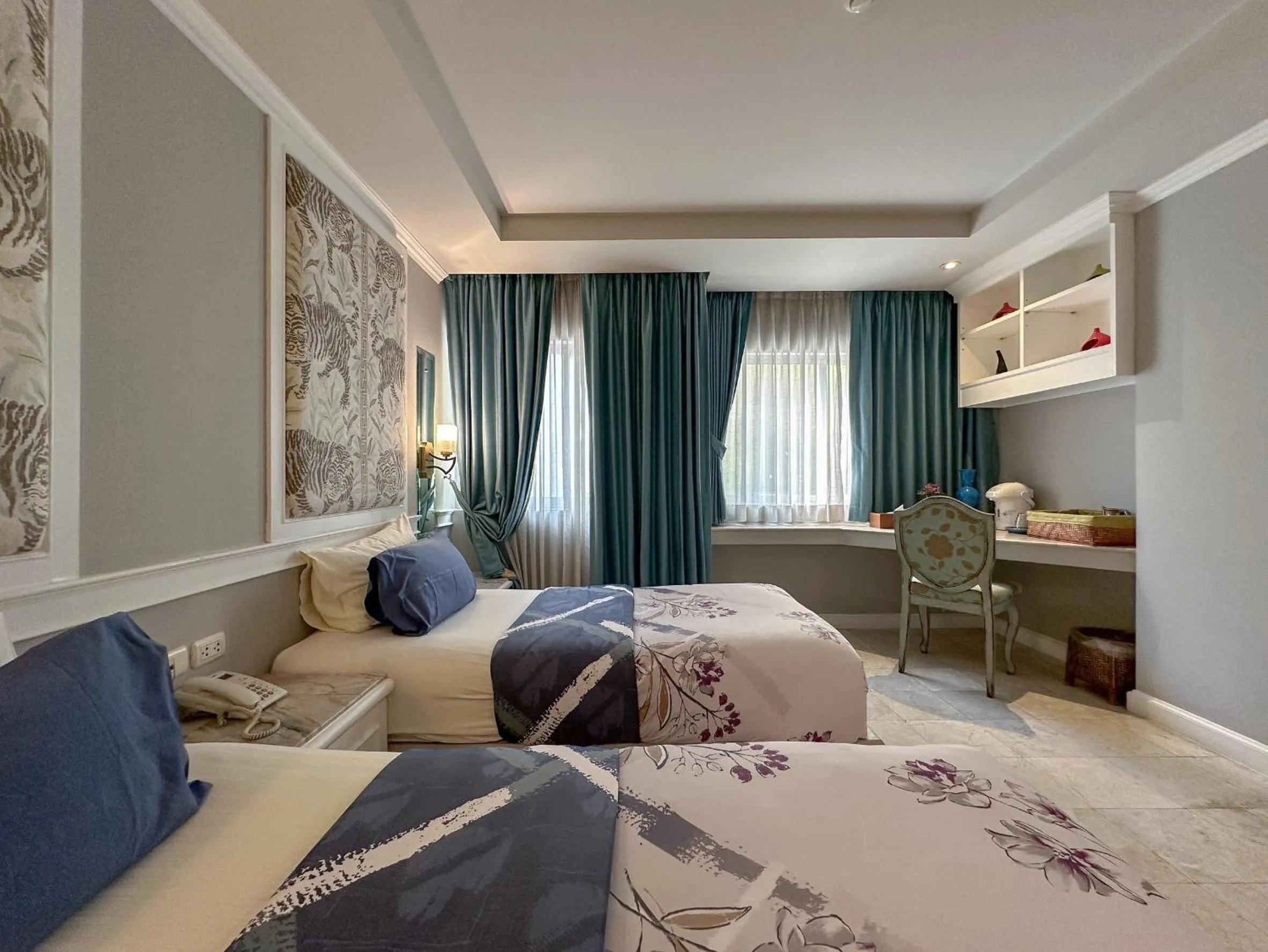 Photo of the whole room, Bed in At Pingnakorn Nimman Hotel