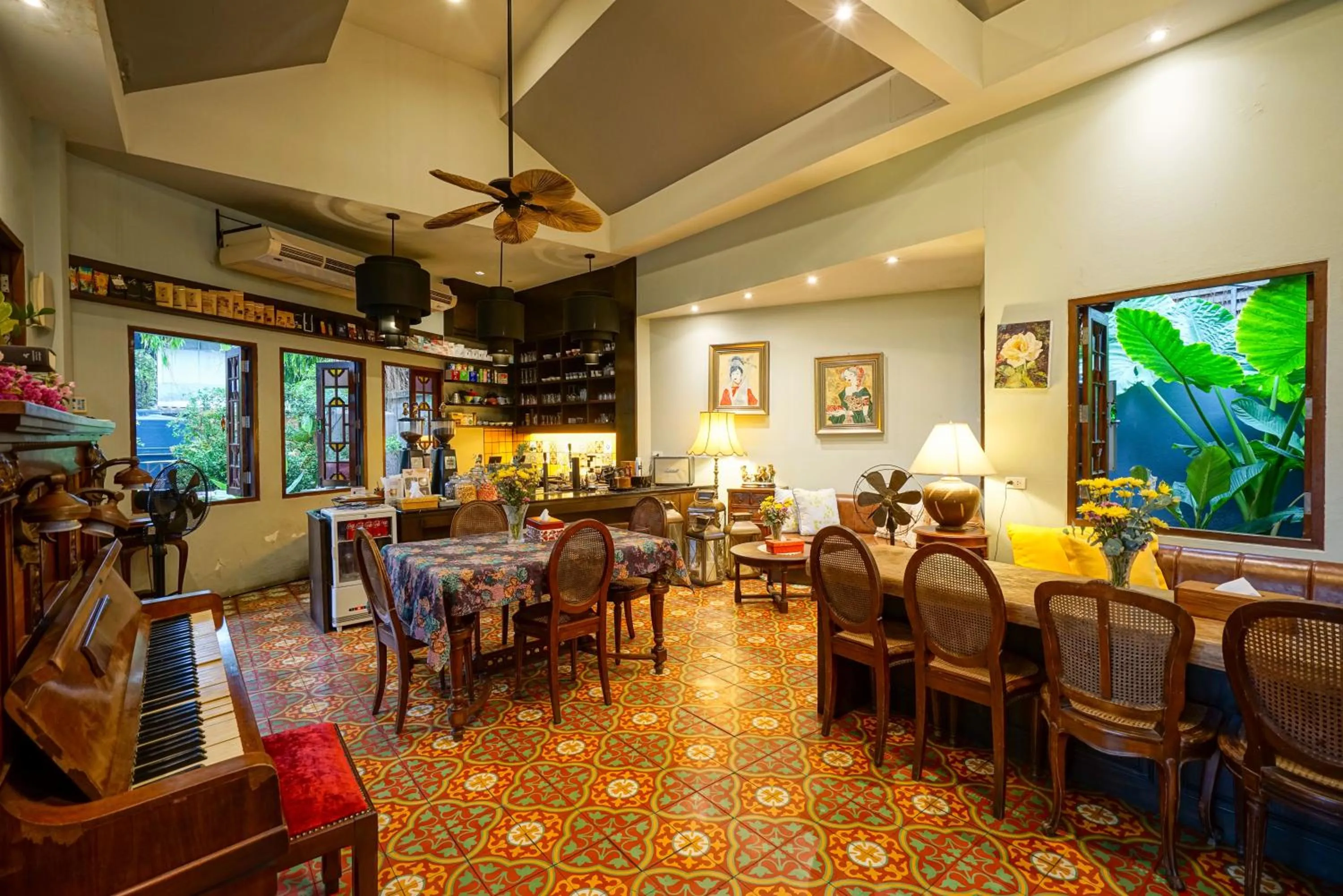 At Pingnakorn Nimman Hotel