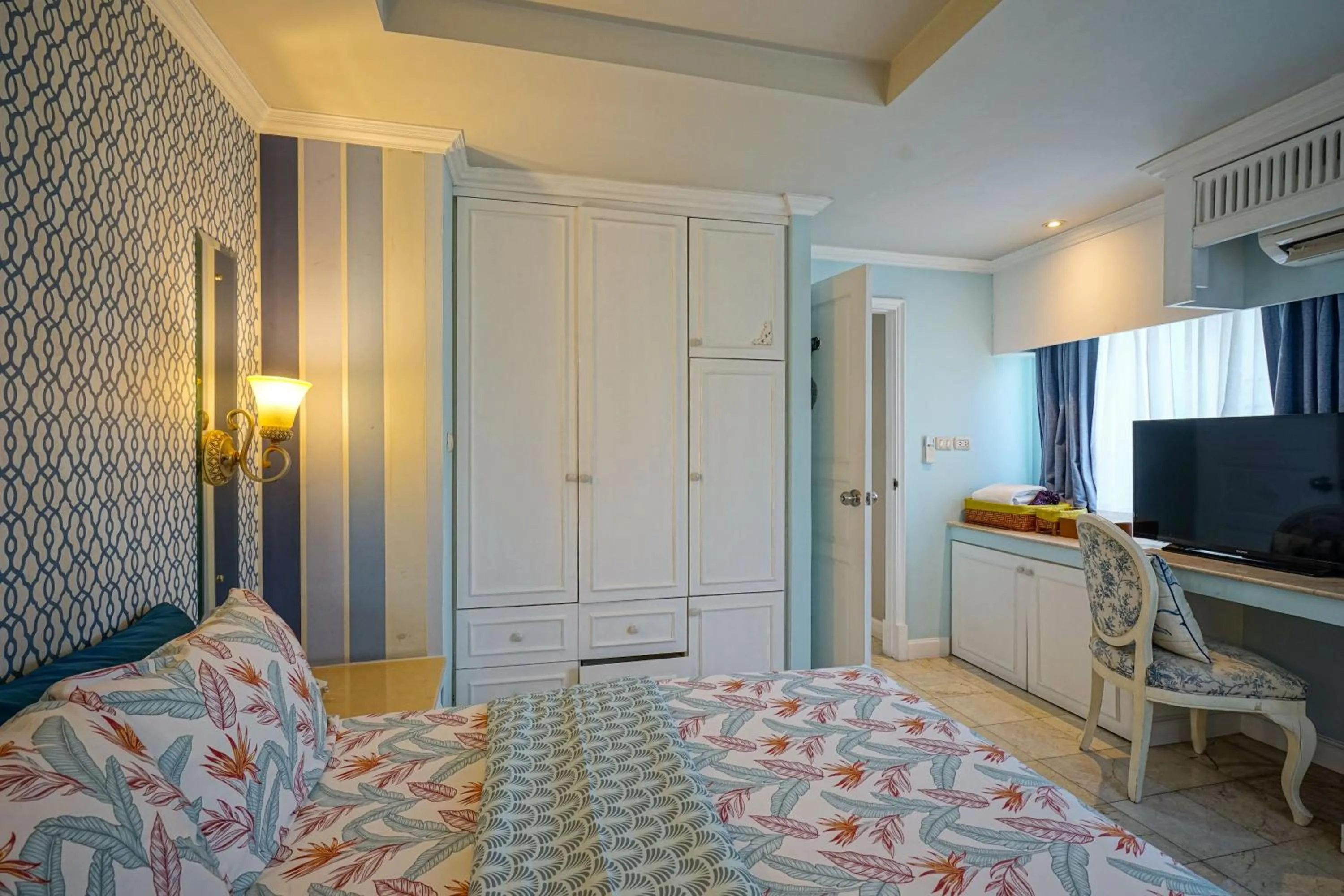 Bed in At Pingnakorn Nimman Hotel