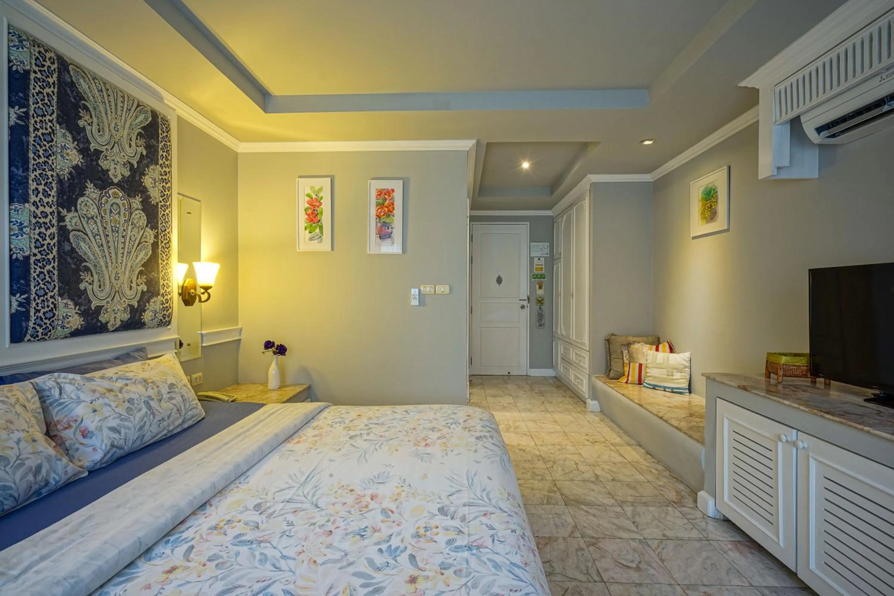 Bed in At Pingnakorn Nimman Hotel