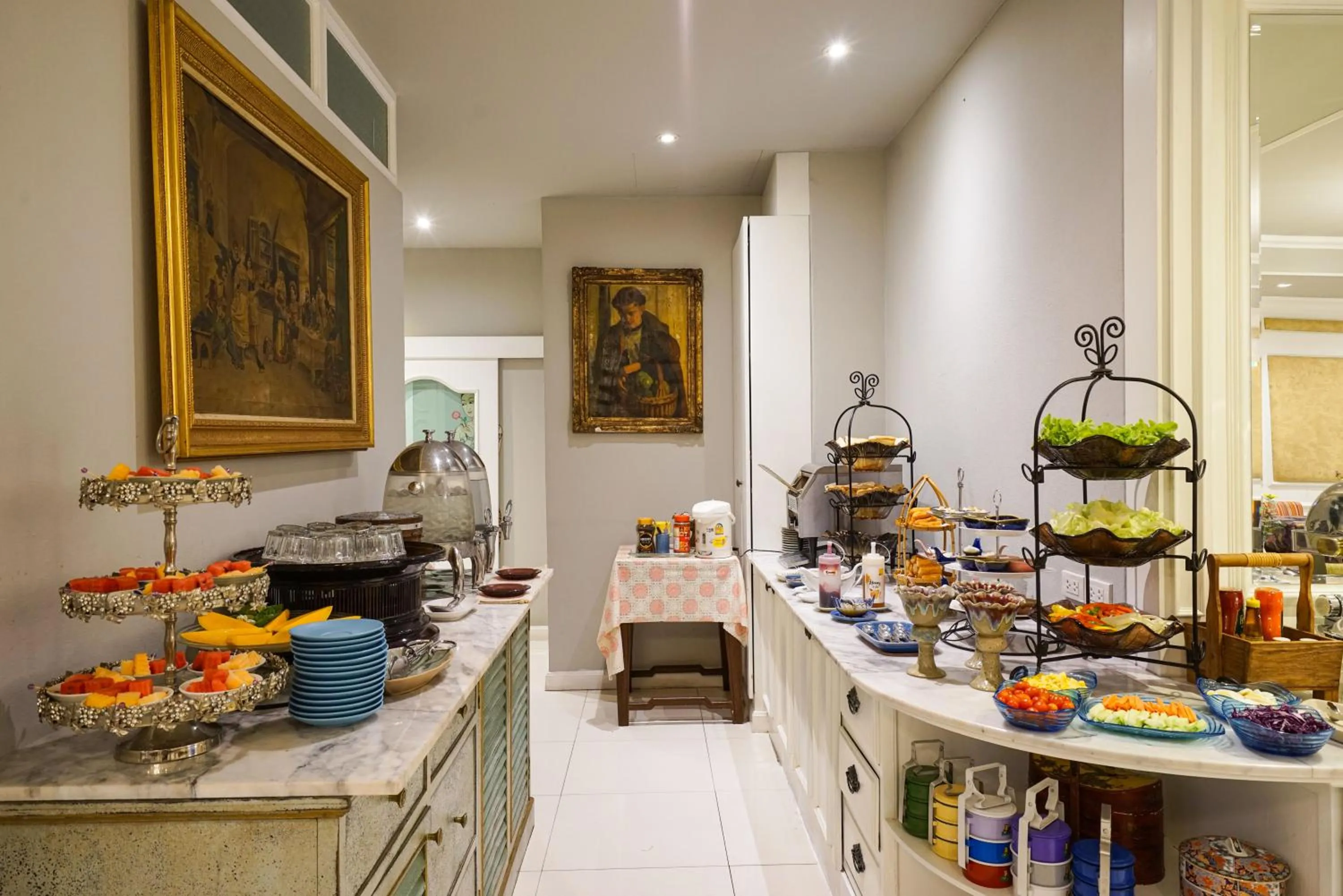 Restaurant/places to eat in At Pingnakorn Nimman Hotel