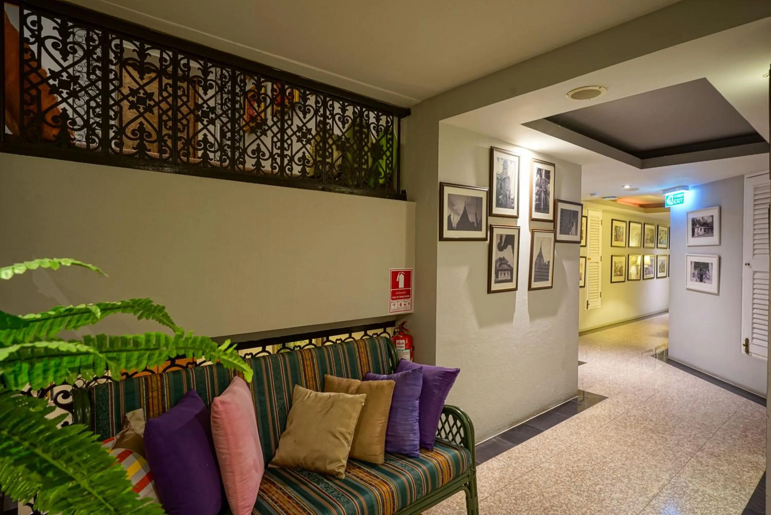 Inner courtyard view in At Pingnakorn Nimman Hotel