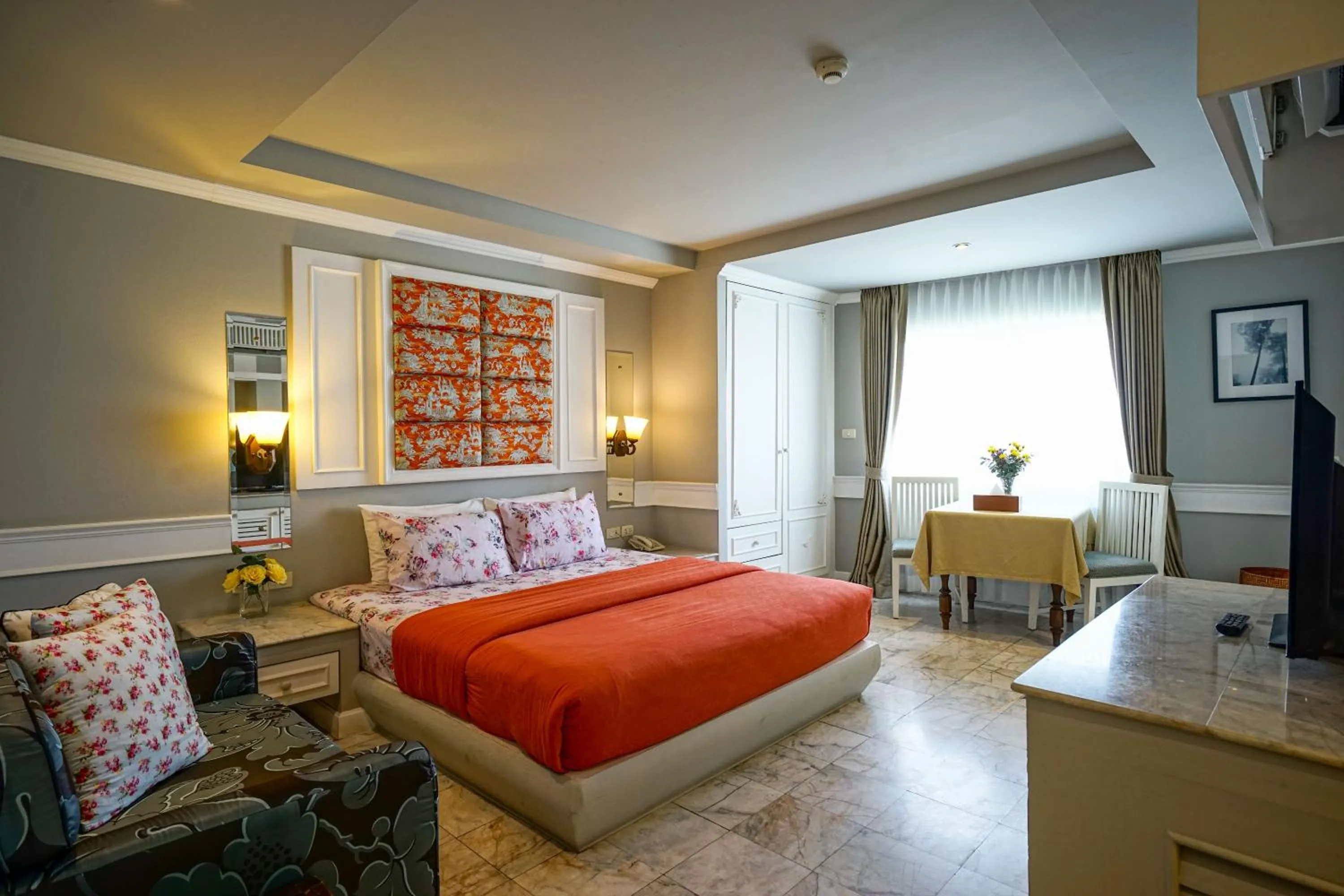 Bed in At Pingnakorn Nimman Hotel