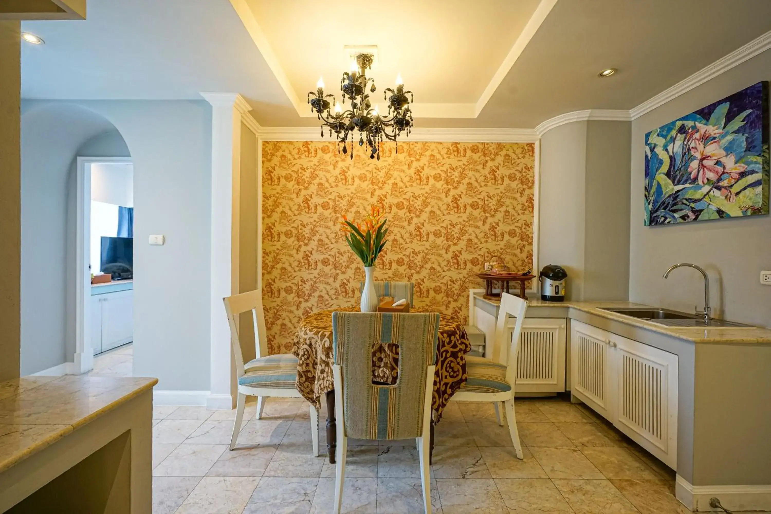 Two-Bedroom Suite in At Pingnakorn Nimman Hotel Two-Bedroom Suite in At Pingnakorn Nimman Hotel