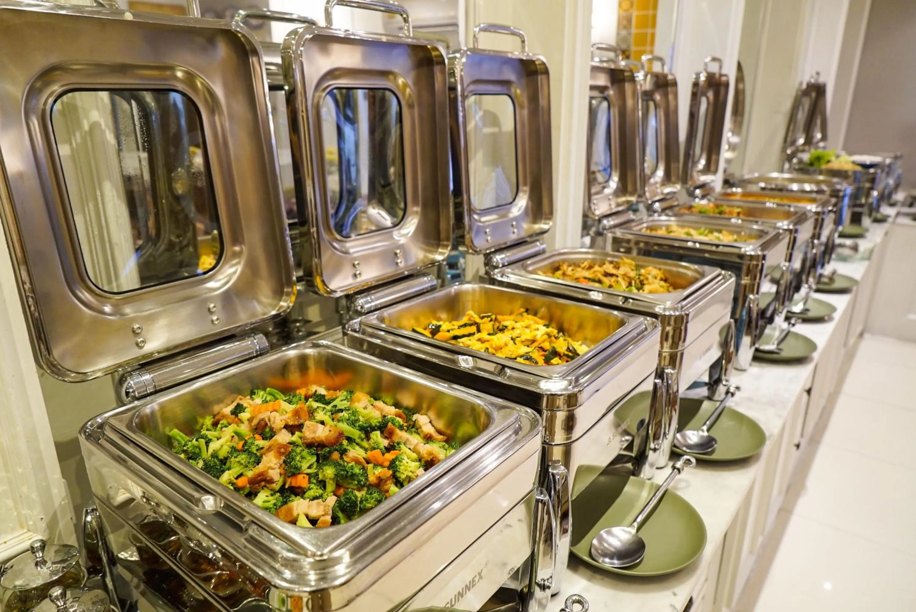 Breakfast in At Pingnakorn Nimman Hotel