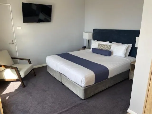 Bed in Seabreeze Hotel