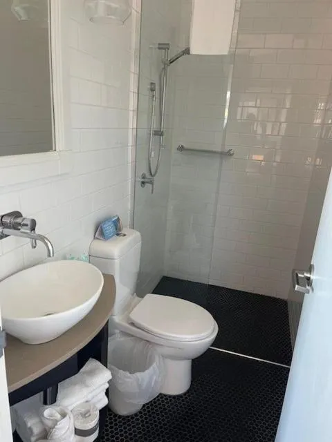 Small Double Room in Seabreeze Hotel