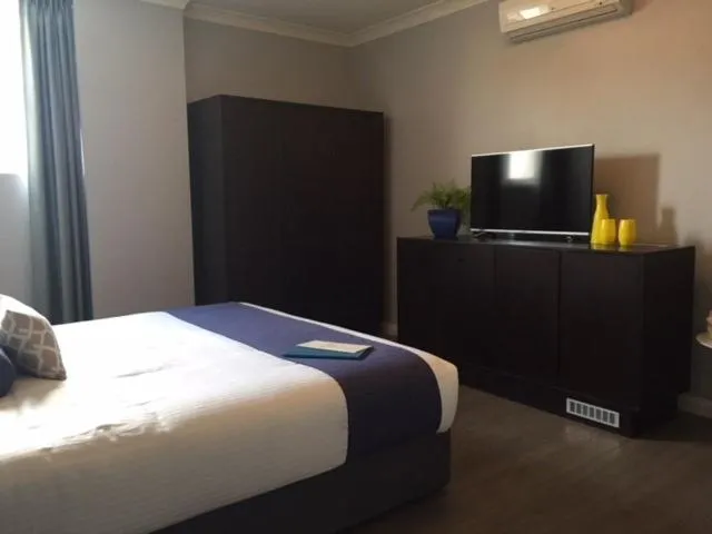 Bed in Seabreeze Hotel