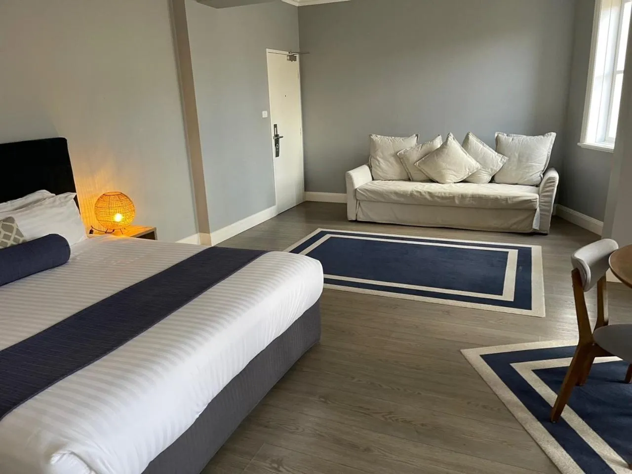 Bed in Seabreeze Hotel