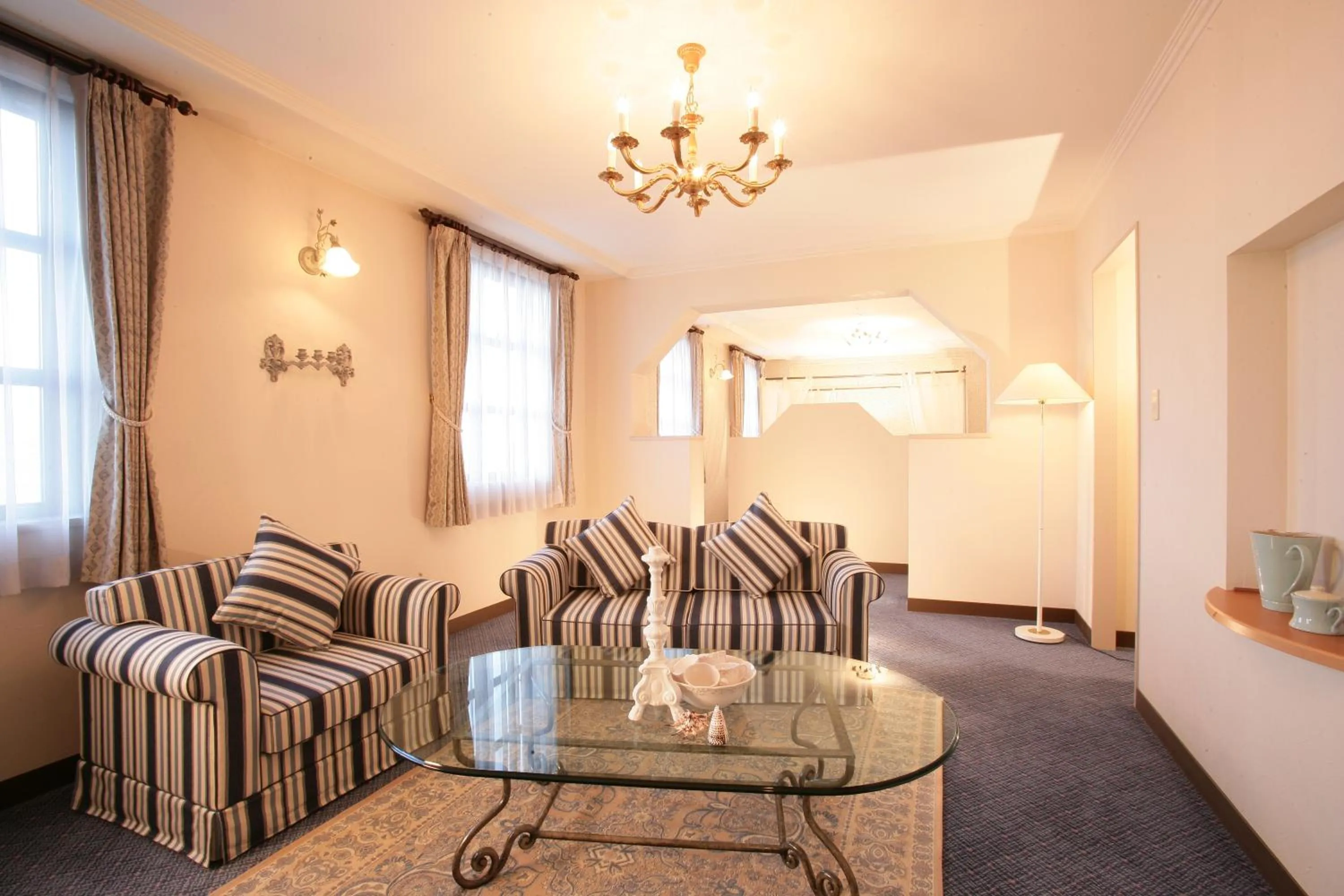 Living room in Kitabiwako Hotel Grazie