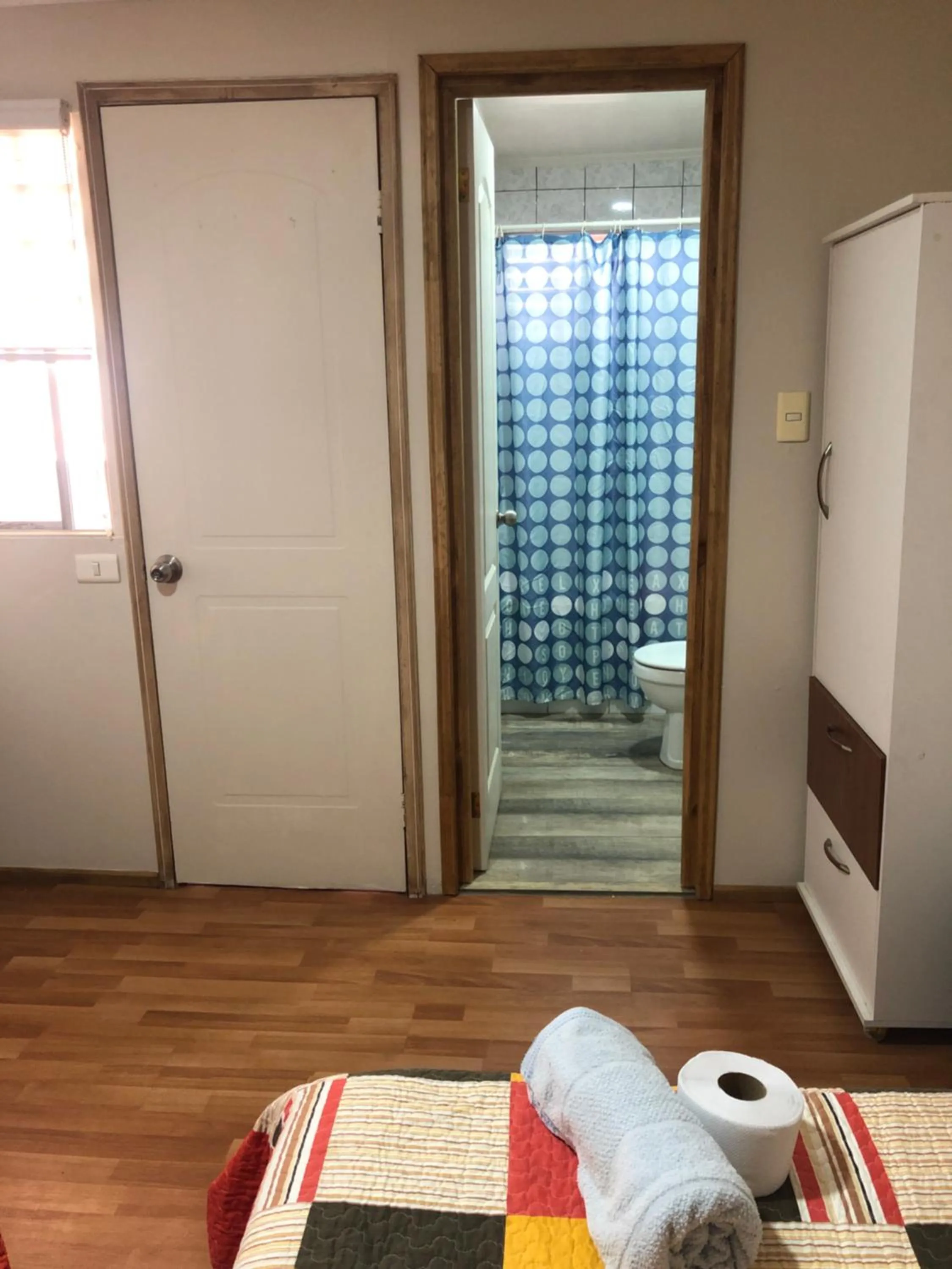 Twin Room - single occupancy in Hostal Luna del Mar 840-B