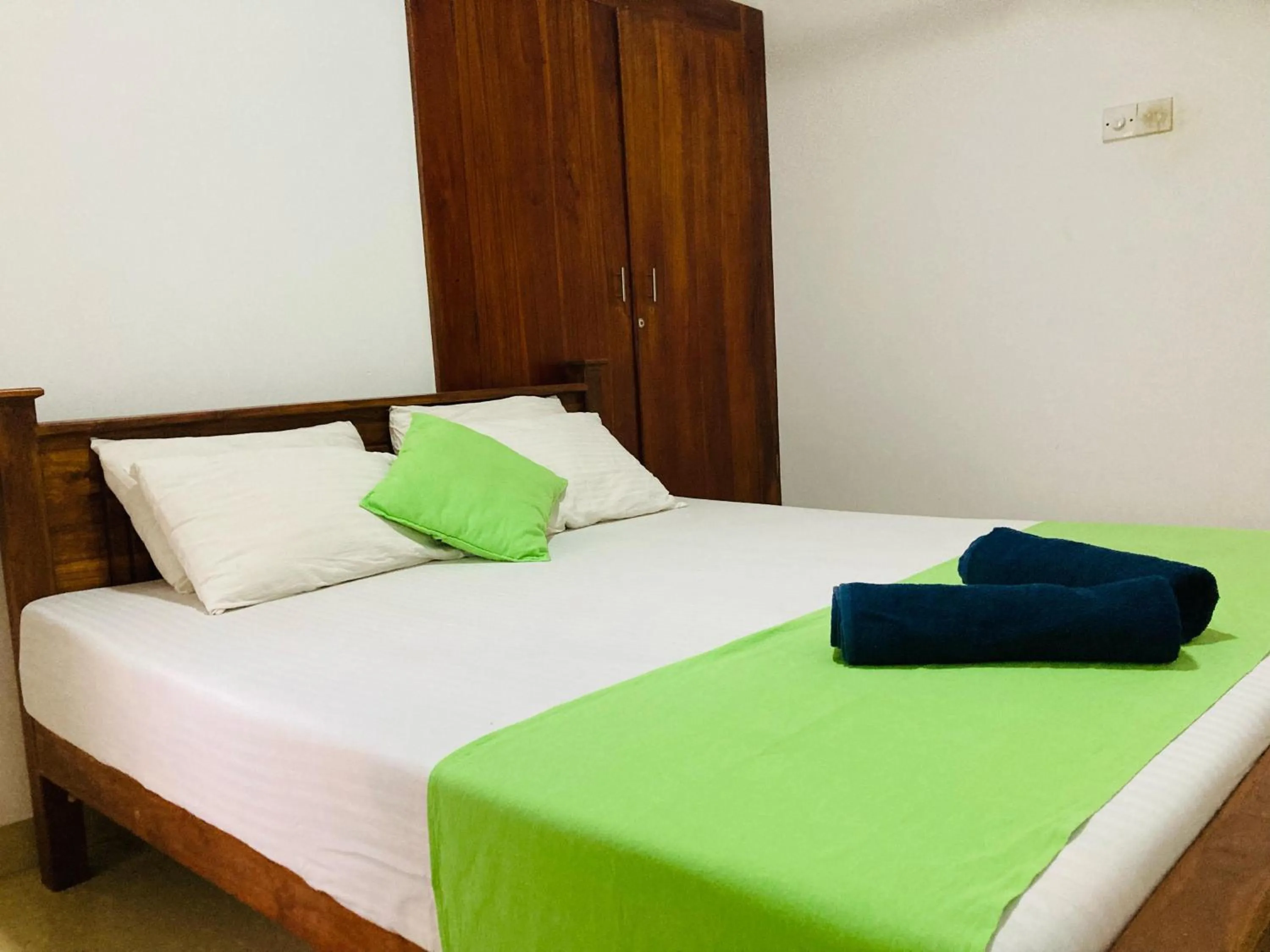 Bed in Leonine Villa Yala