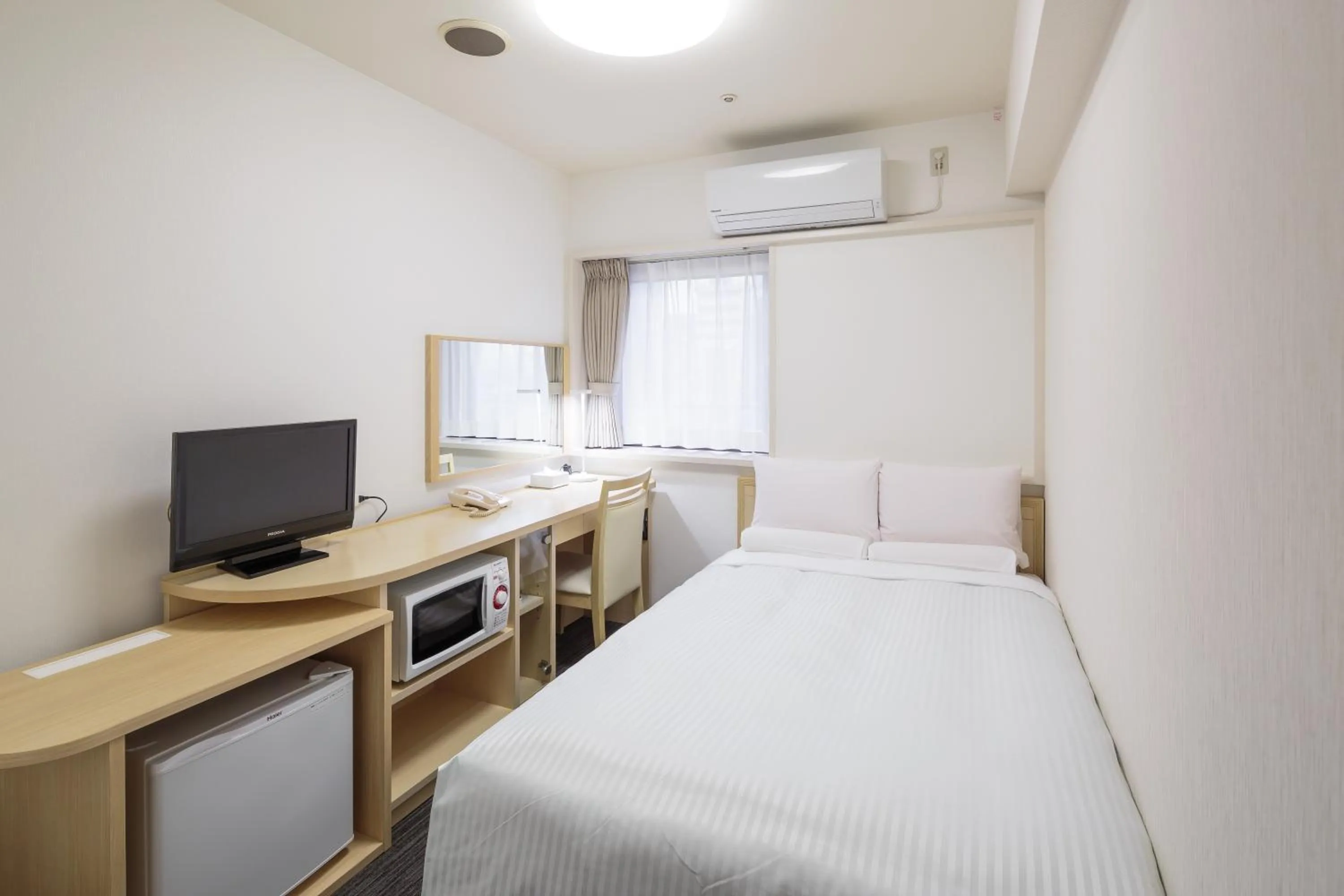 Photo of the whole room, Bed in HOTEL MYSTAYS Higashi Ikebukuro