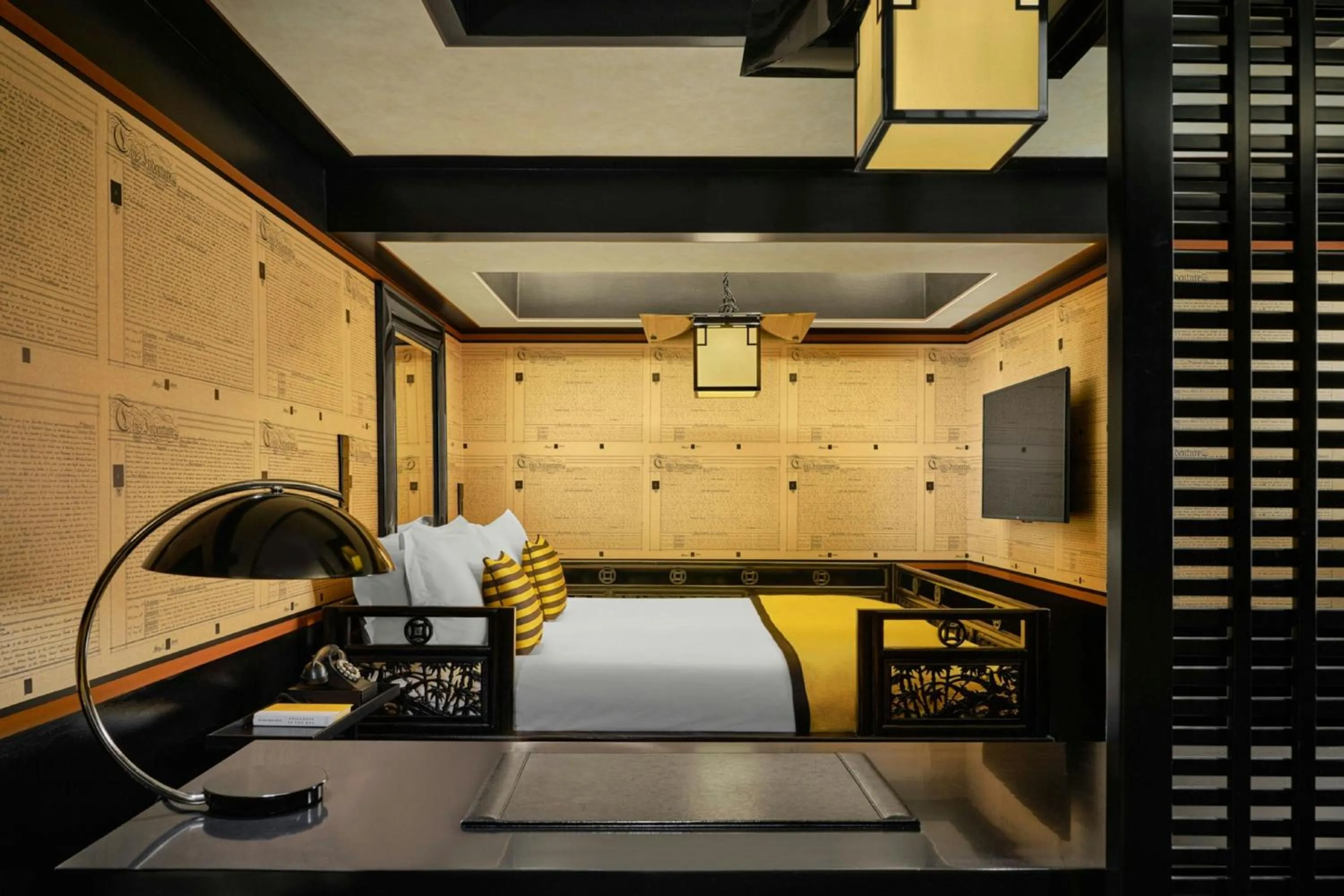 Bedroom, Bed in Duxton Reserve Singapore, Autograph Collection