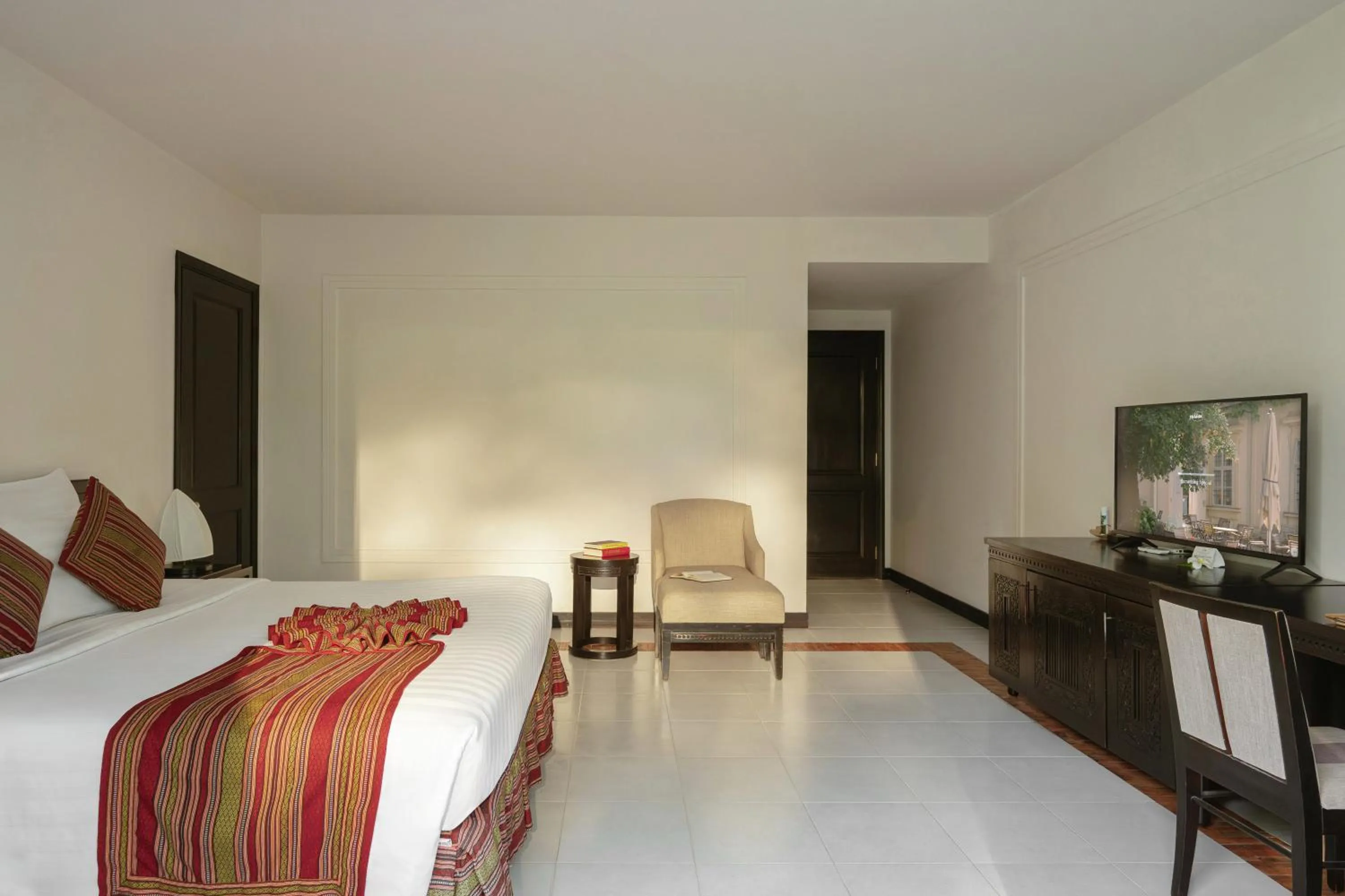 Bedroom, Bed in Muine Bay Resort