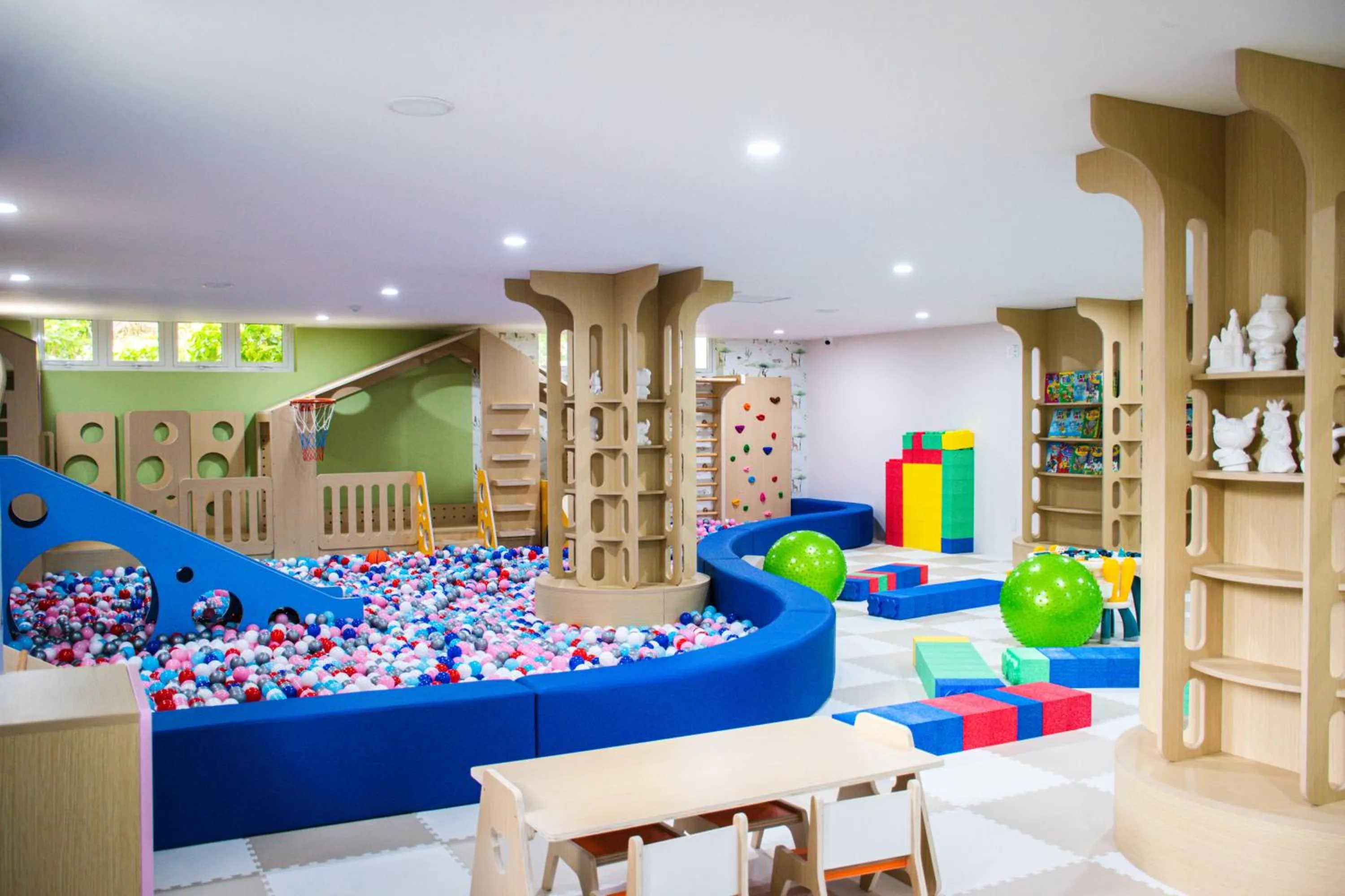 Kids's club in Muine Bay Resort