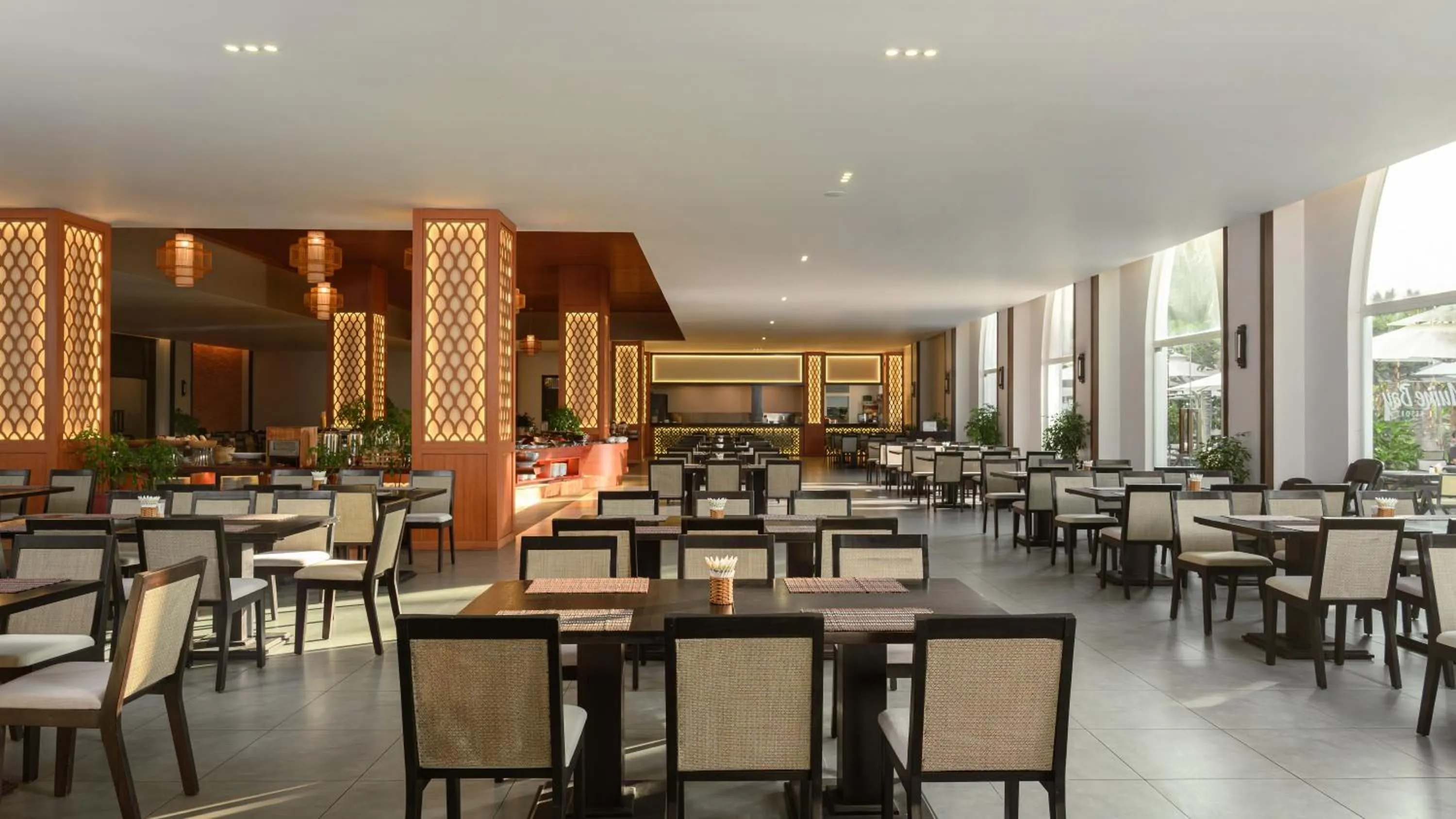 Restaurant/places to eat in Muine Bay Resort