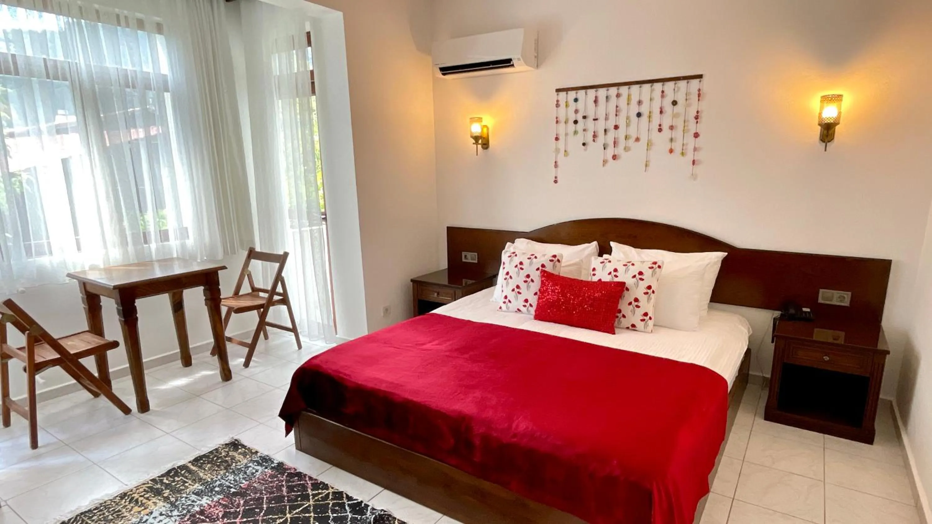 Bedroom, Bed in Aida Hotel