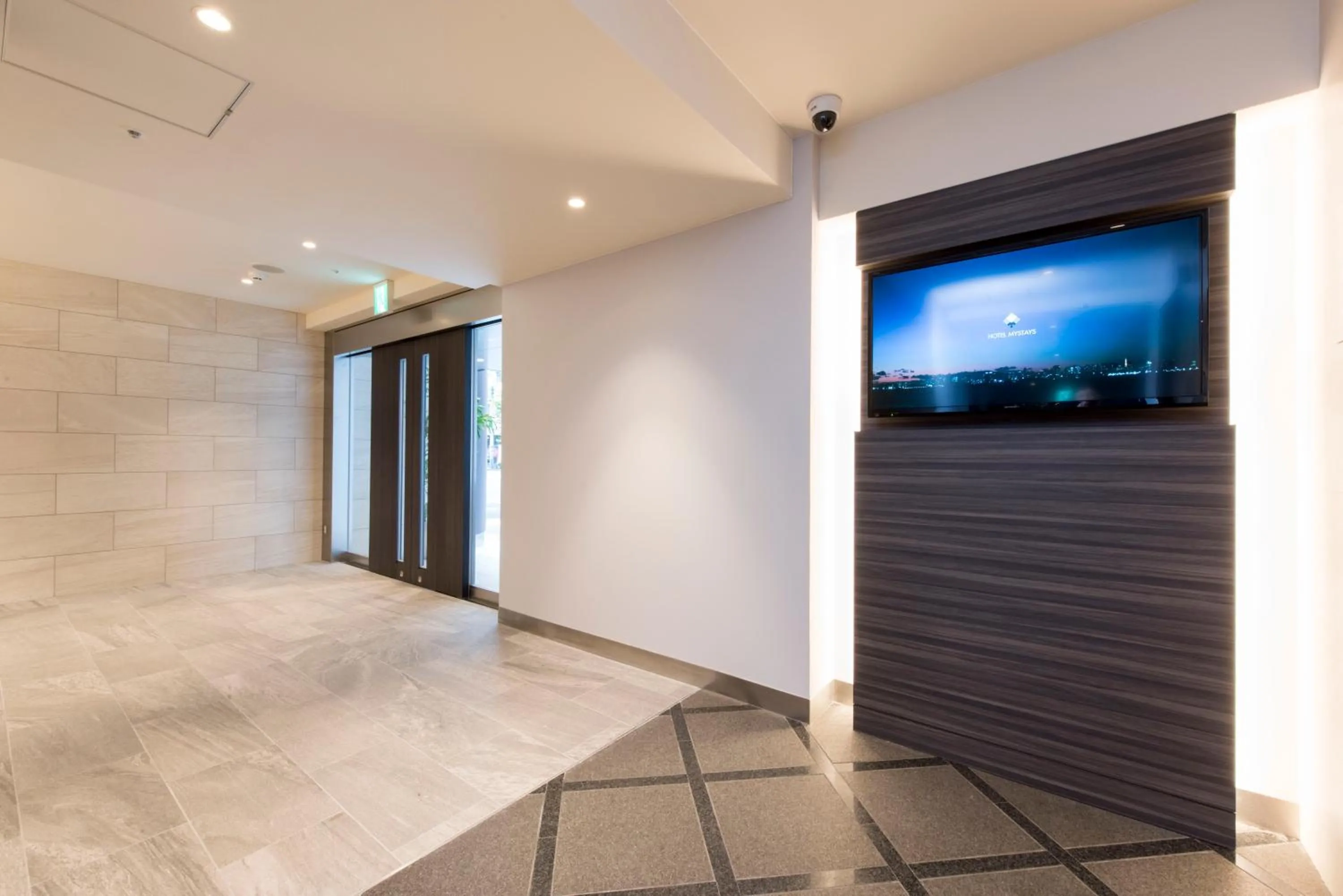 Lobby or reception in HOTEL MYSTAYS Gotanda