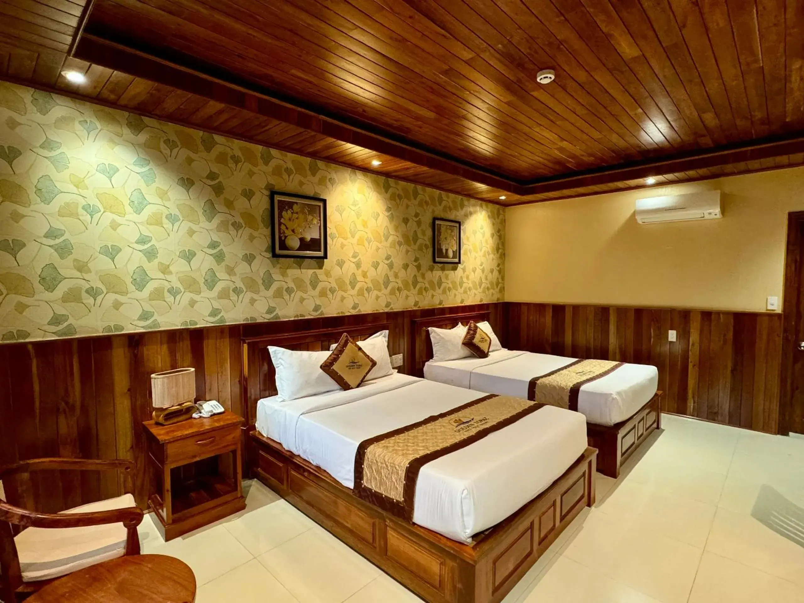 Deluxe Twin Room in Golden Topaz Phu Quoc Resort Deluxe Twin Room in Golden Topaz Phu Quoc Resort