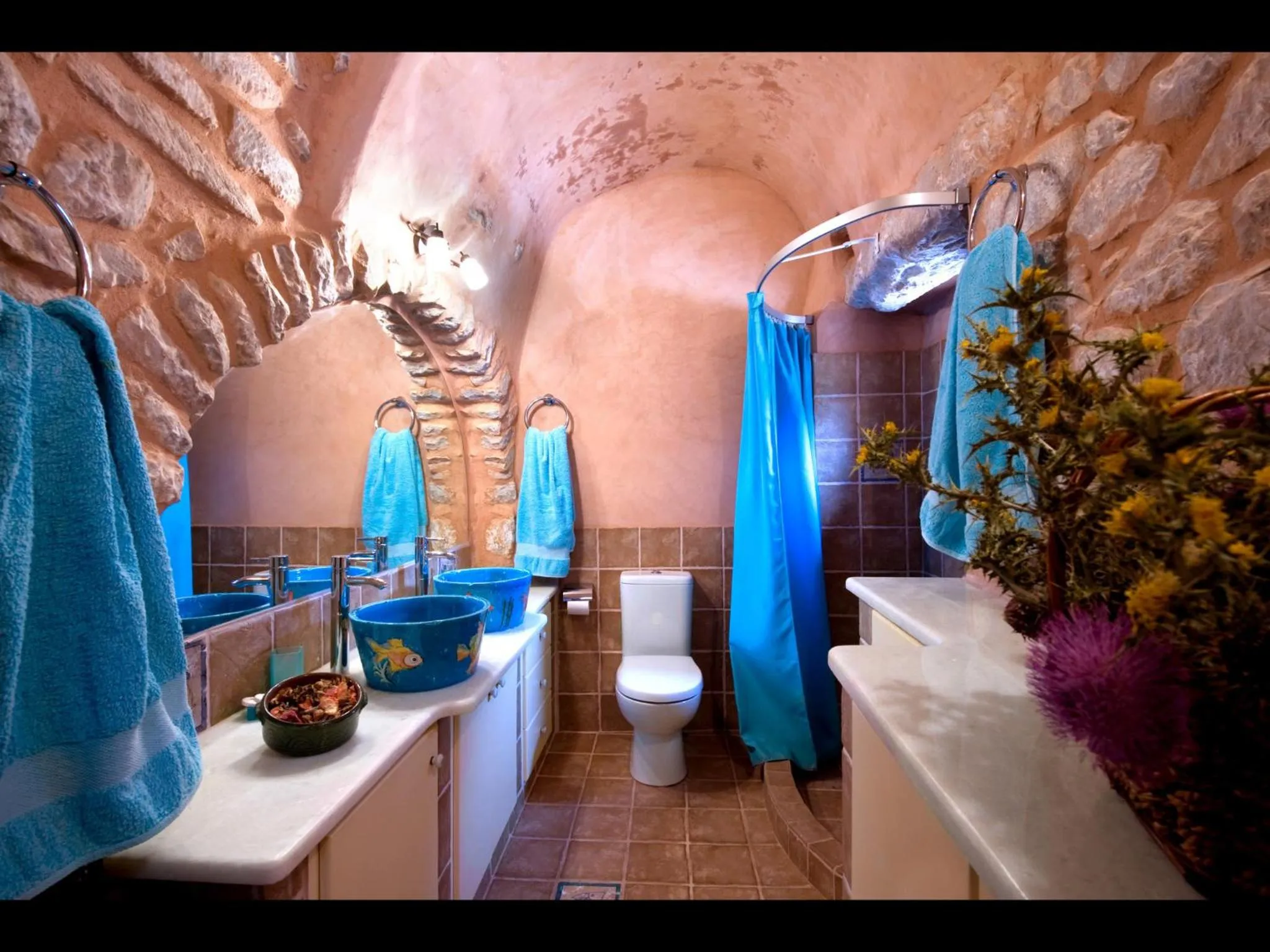 Bathroom in Arapakis Historic Castle