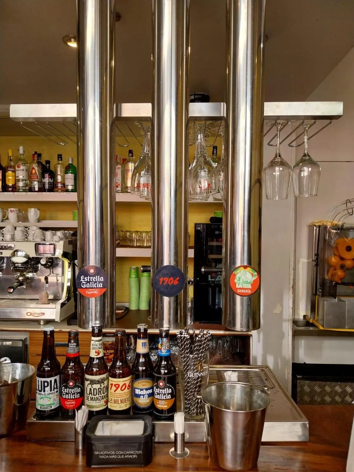 Restaurant/places to eat in dpCristal