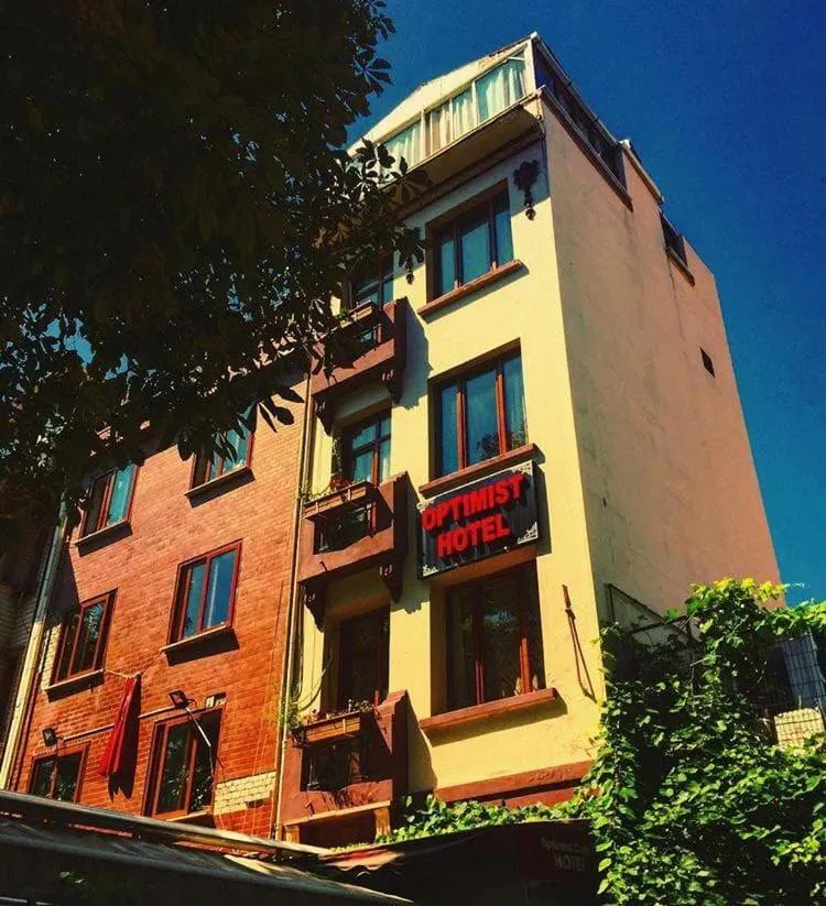 Property building in Optimist Hotel