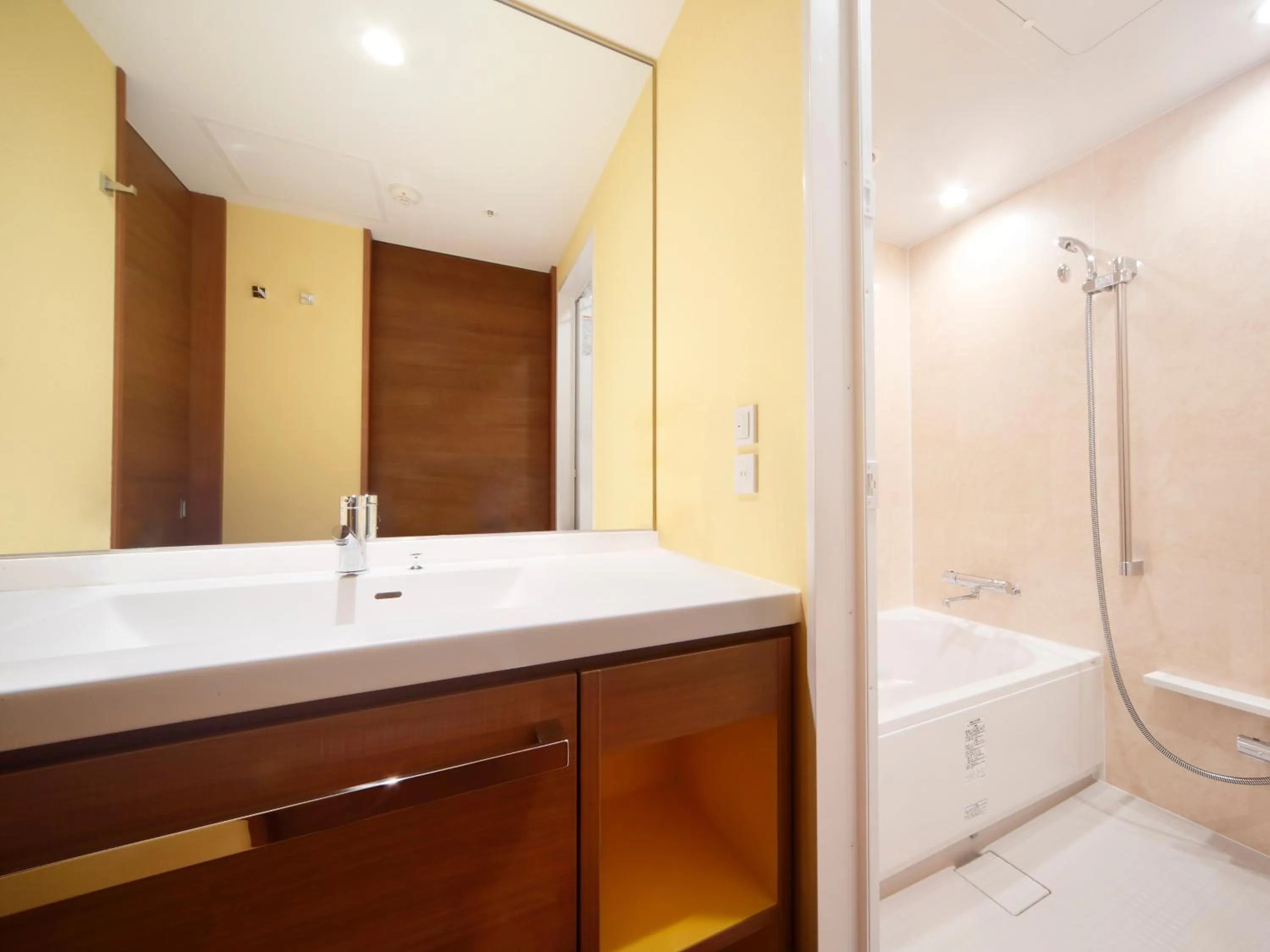 Bathroom in Hotel Universal Port Vita