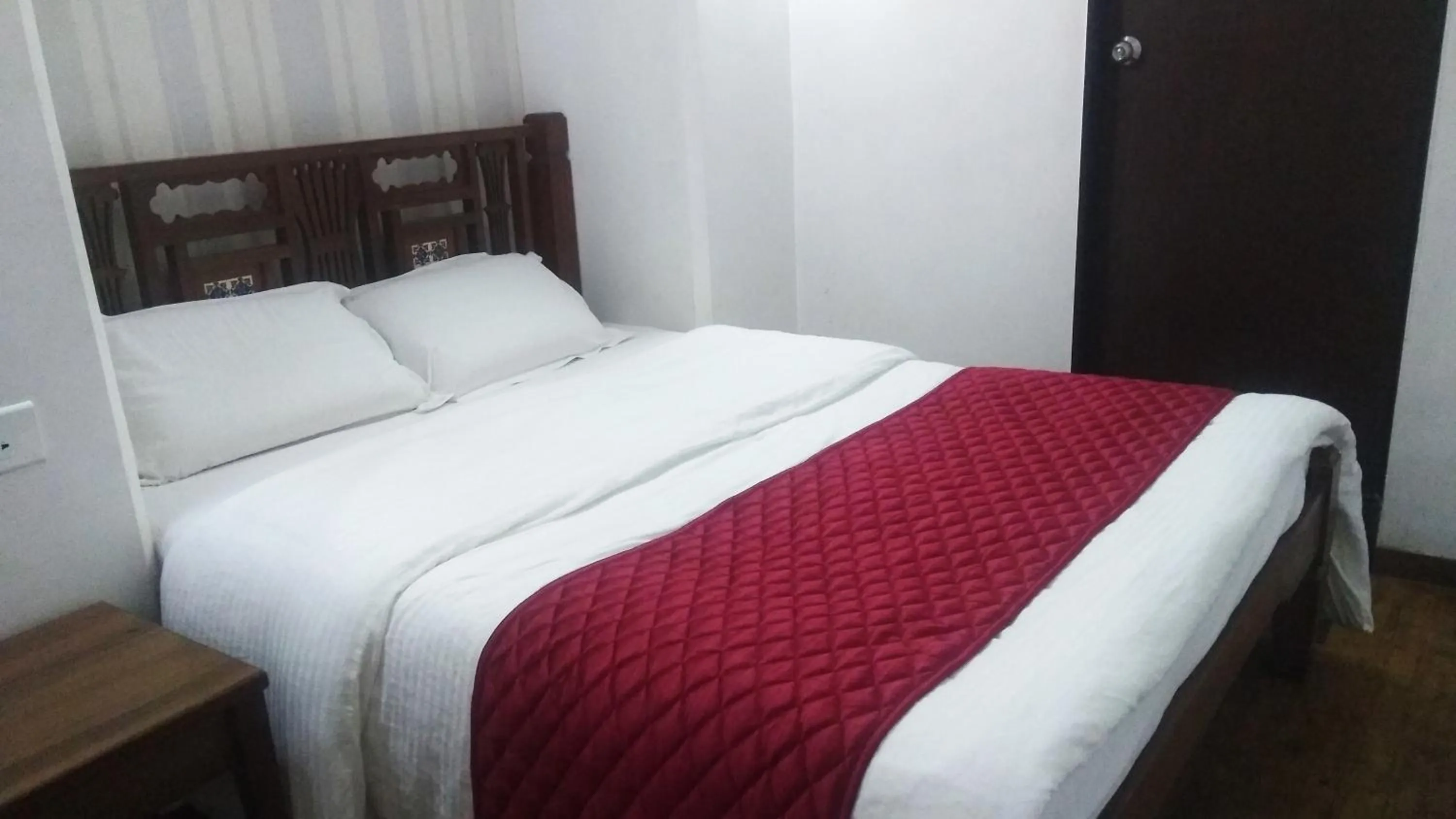 Bed in Carlton Hotel Mumbai - Behind Taj Mahal Palace Colaba Mumbai