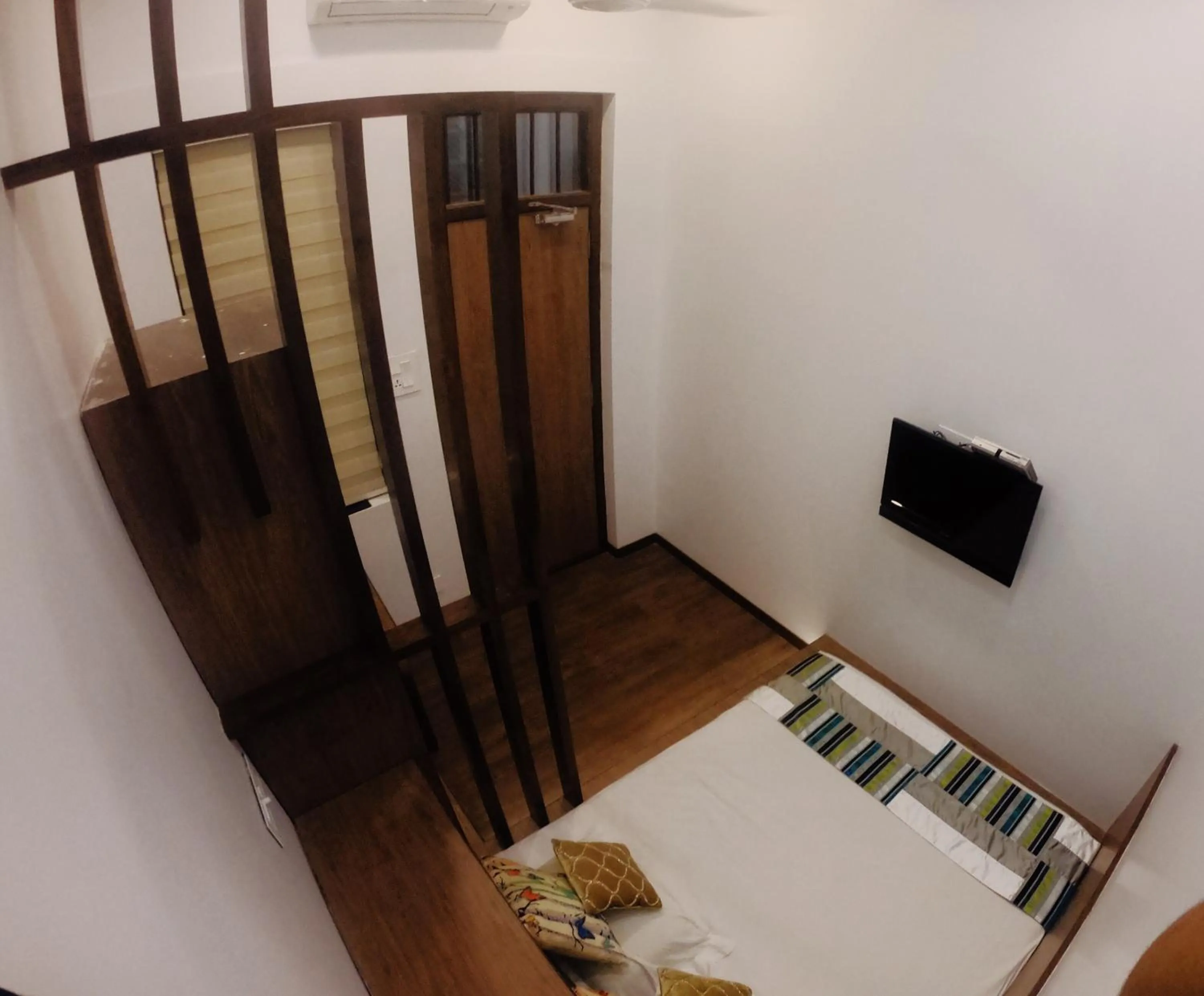 Bed in Carlton Hotel Mumbai - Behind Taj Mahal Palace Colaba Mumbai