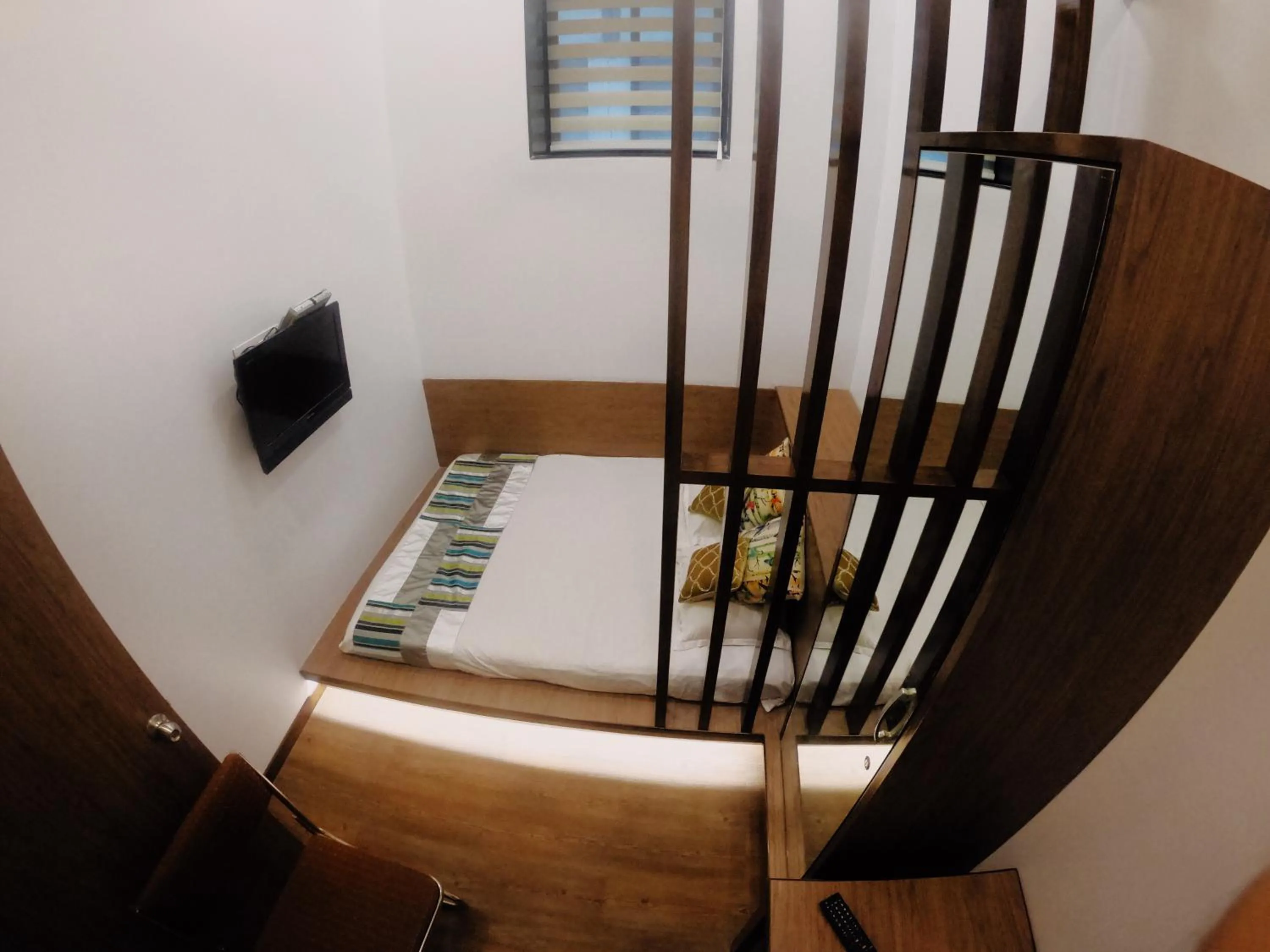 Bed in Carlton Hotel Mumbai - Behind Taj Mahal Palace Colaba Mumbai