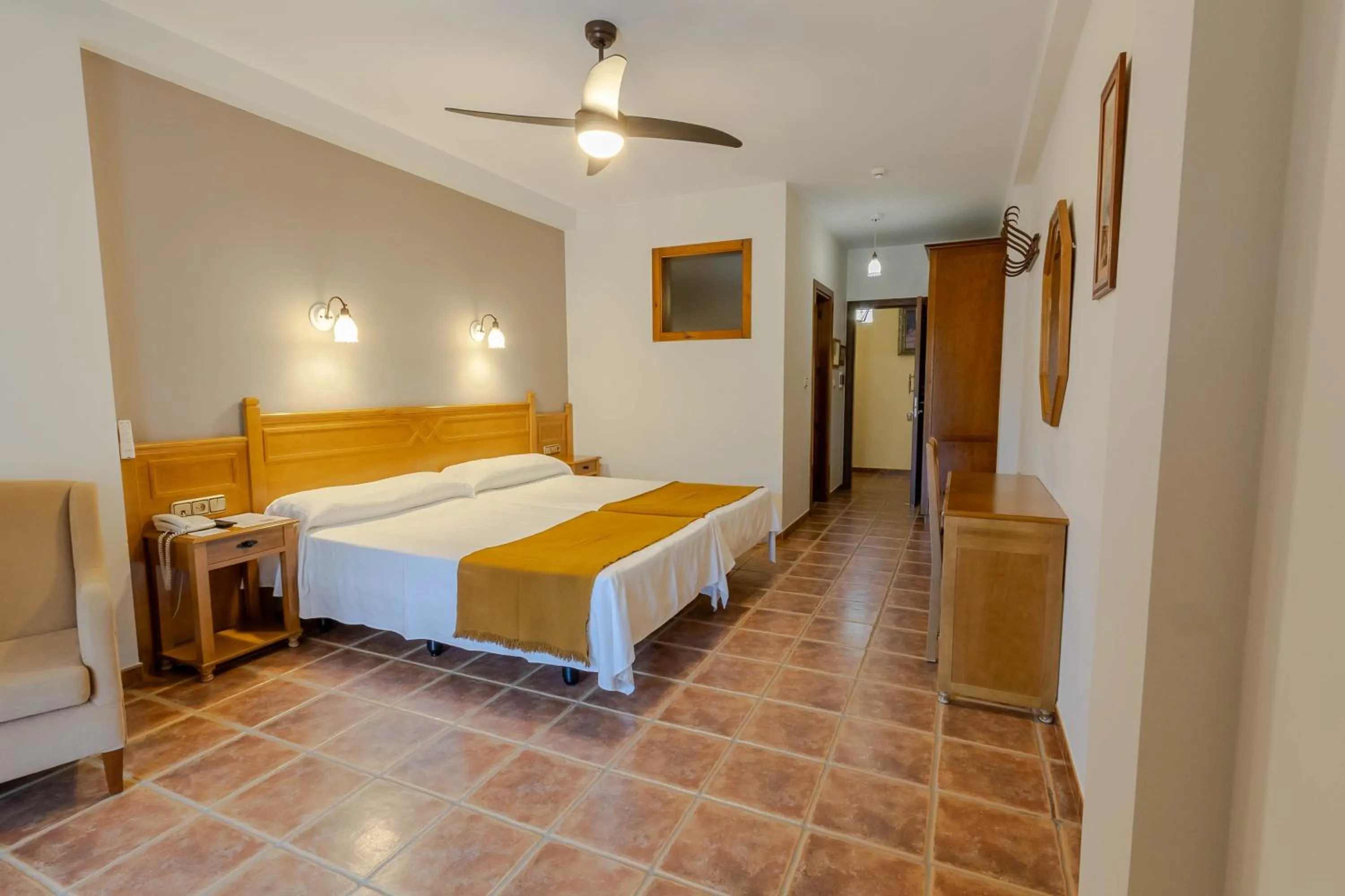 Bed in Hotel La Fragua II