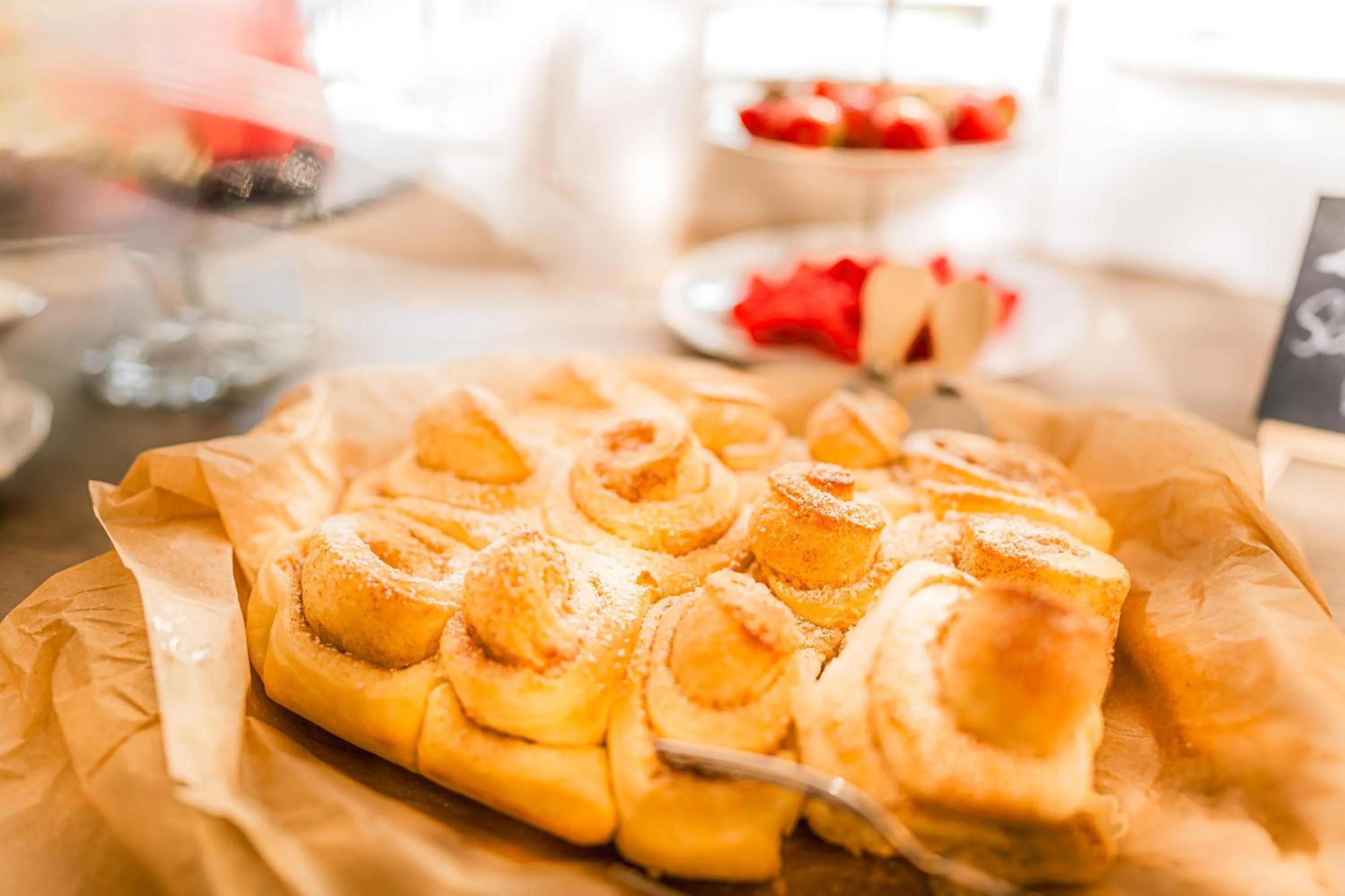 Buffet breakfast in Strandhotel Kärntnerhof