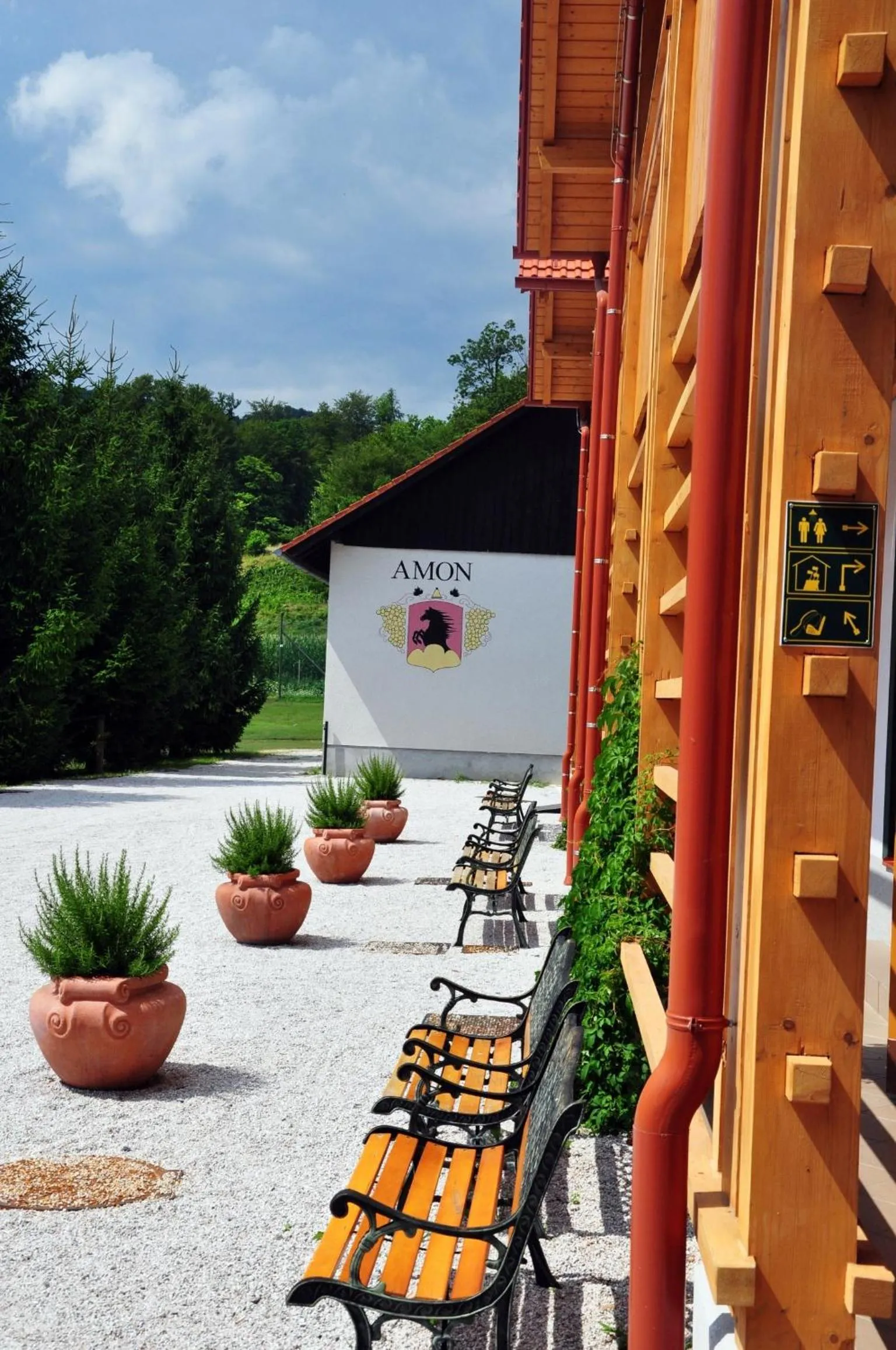 Facade/entrance in Natura Amon