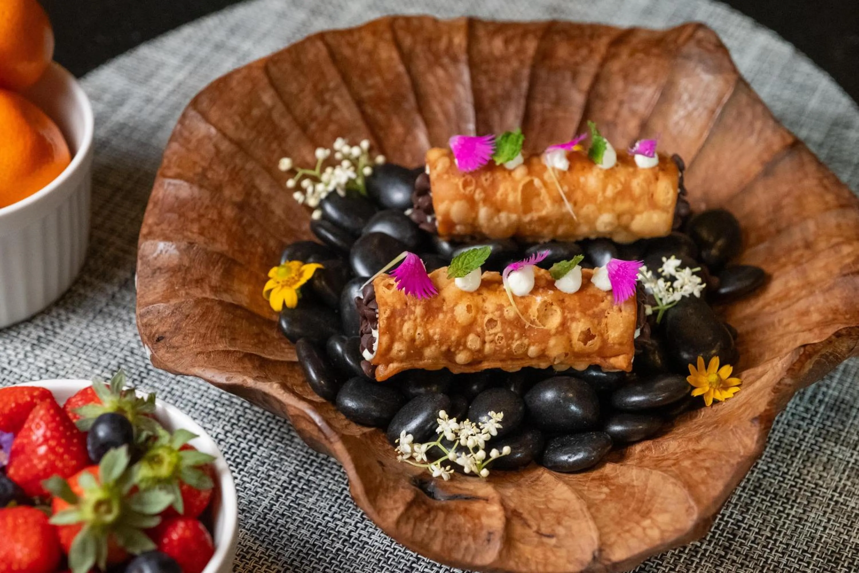 Food and drinks in Radisson Blu Bali Uluwatu