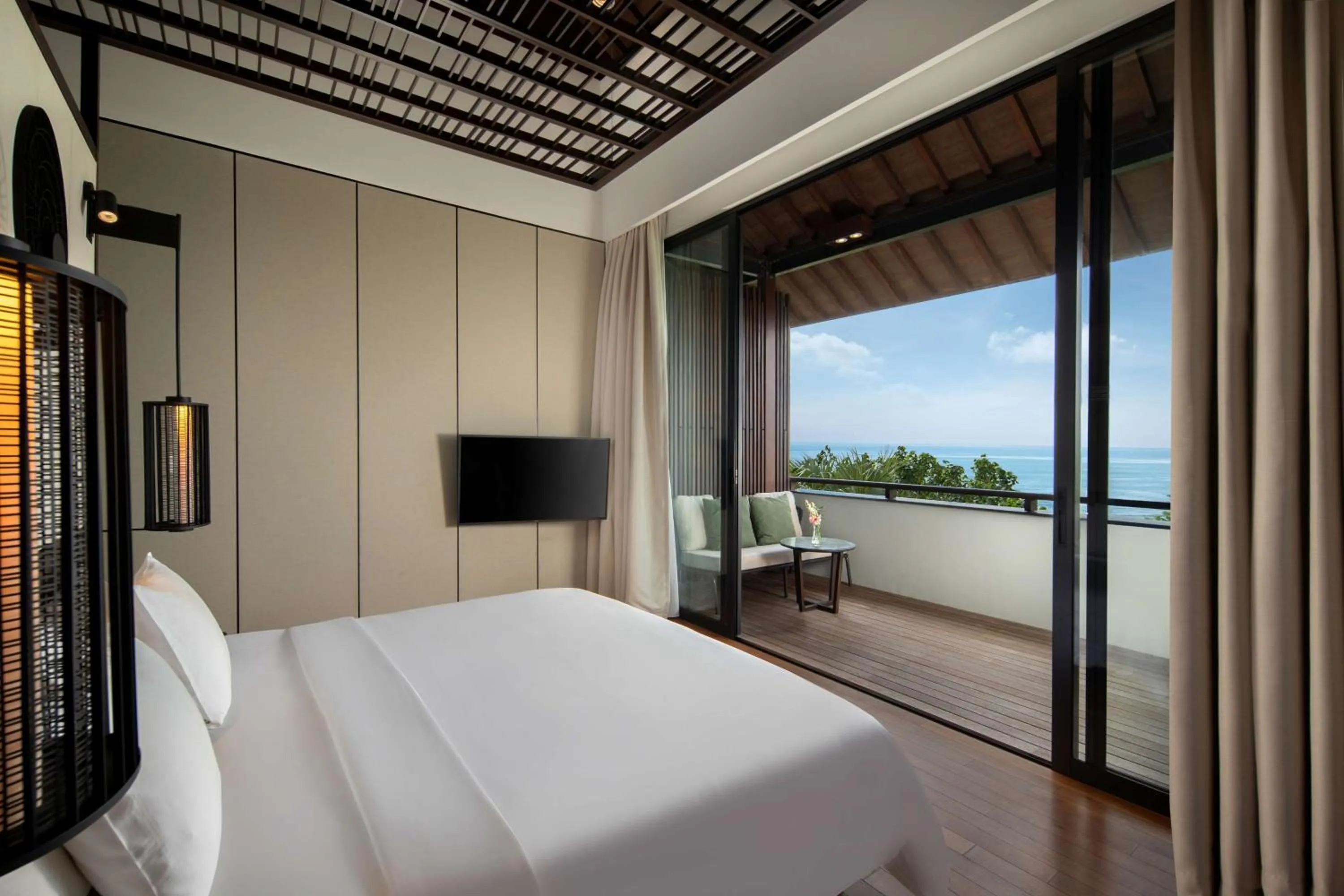 Photo of the whole room, Bed in Radisson Blu Bali Uluwatu